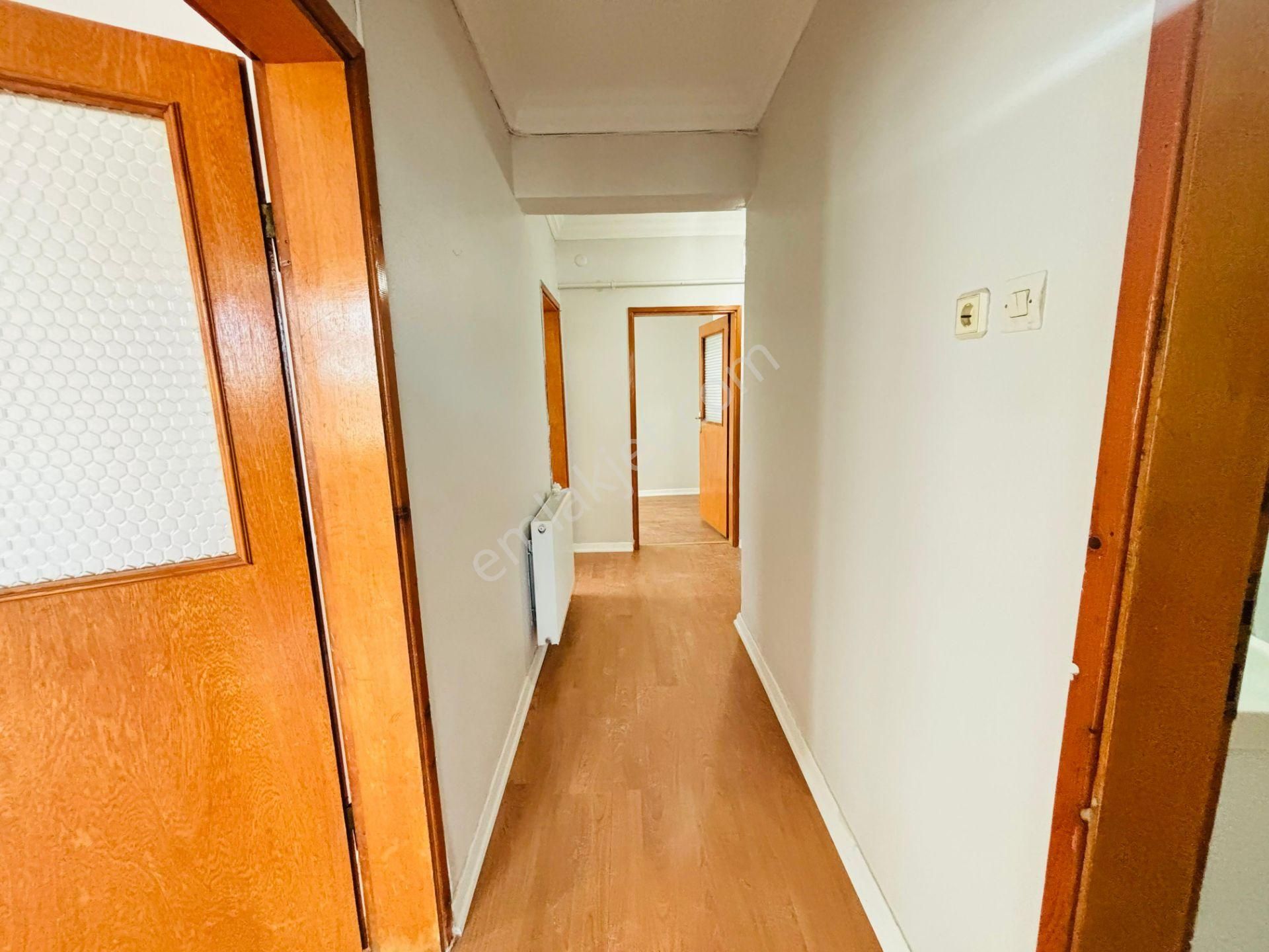 Güven'den Çarşı İçinde Cadde Üstü Okullara Komşu 2+1 Daire - Görsel 25