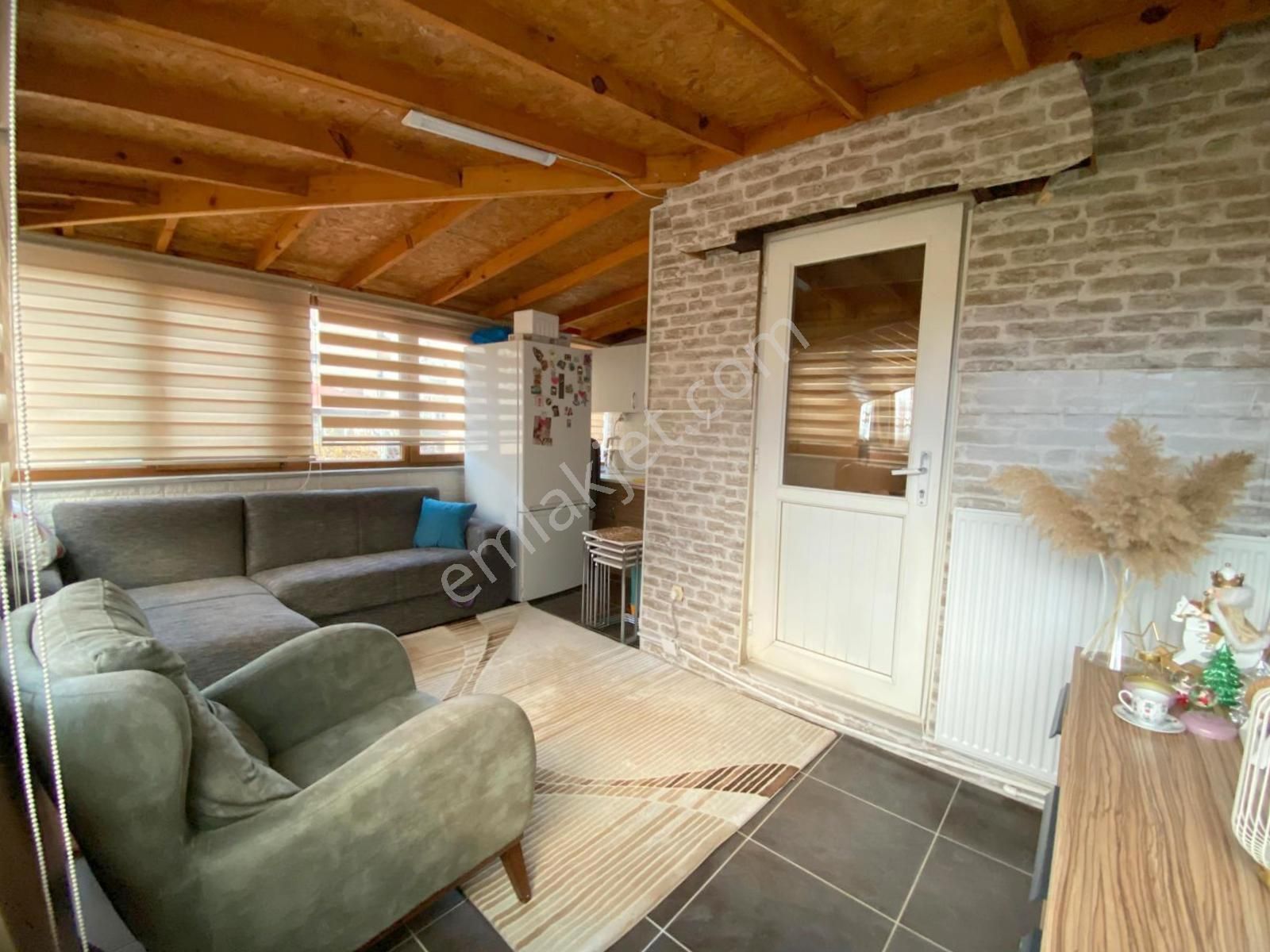 Mertcan'dan Erenler Cad.üzerinde Metroya 8dk İskanlı Dubleks 3+2 - Görsel 30