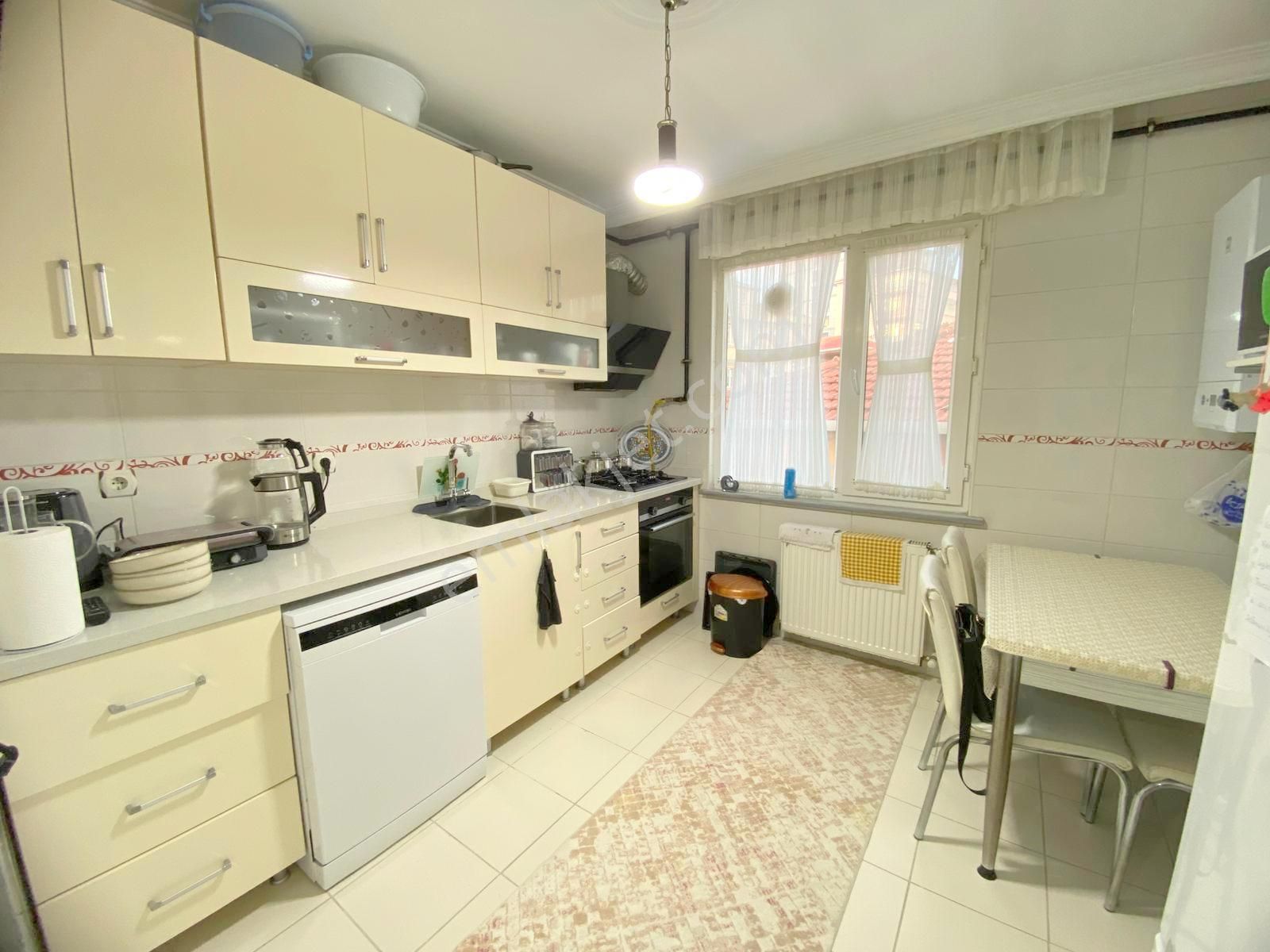 Mertcan'dan Erenler Cad.üzerinde Metroya 8dk İskanlı Dubleks 3+2 - Görsel 9