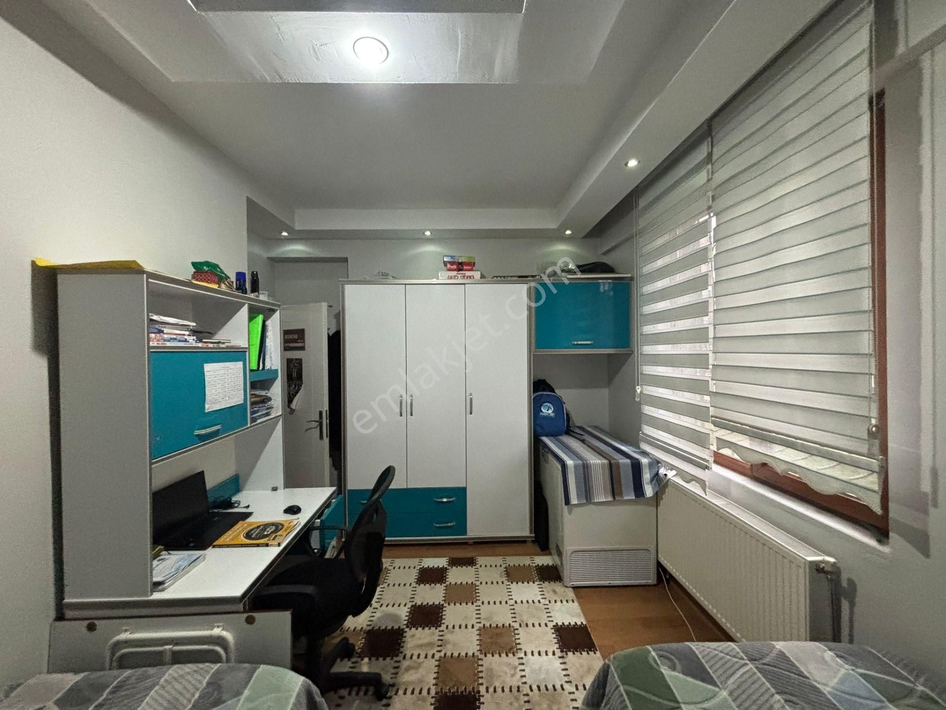Bağcılar Öğretmen Okulları Arkasında Satılık Masrafsız 2+1 Büyük Tip Daire - Görsel 10