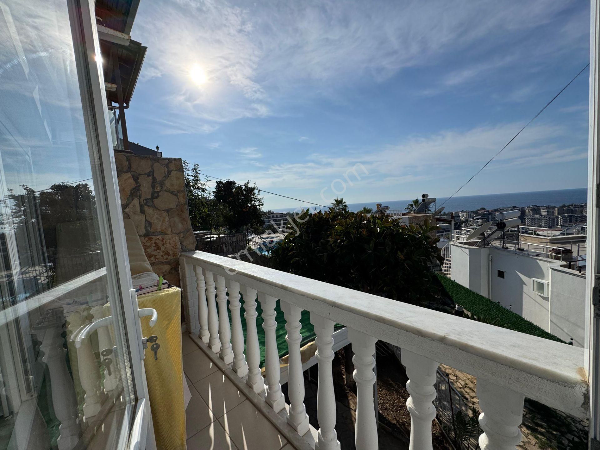 Alanya Kargıcak Da 3+1 Full Şehir Manzaralı Lüks Villa - Görsel 24