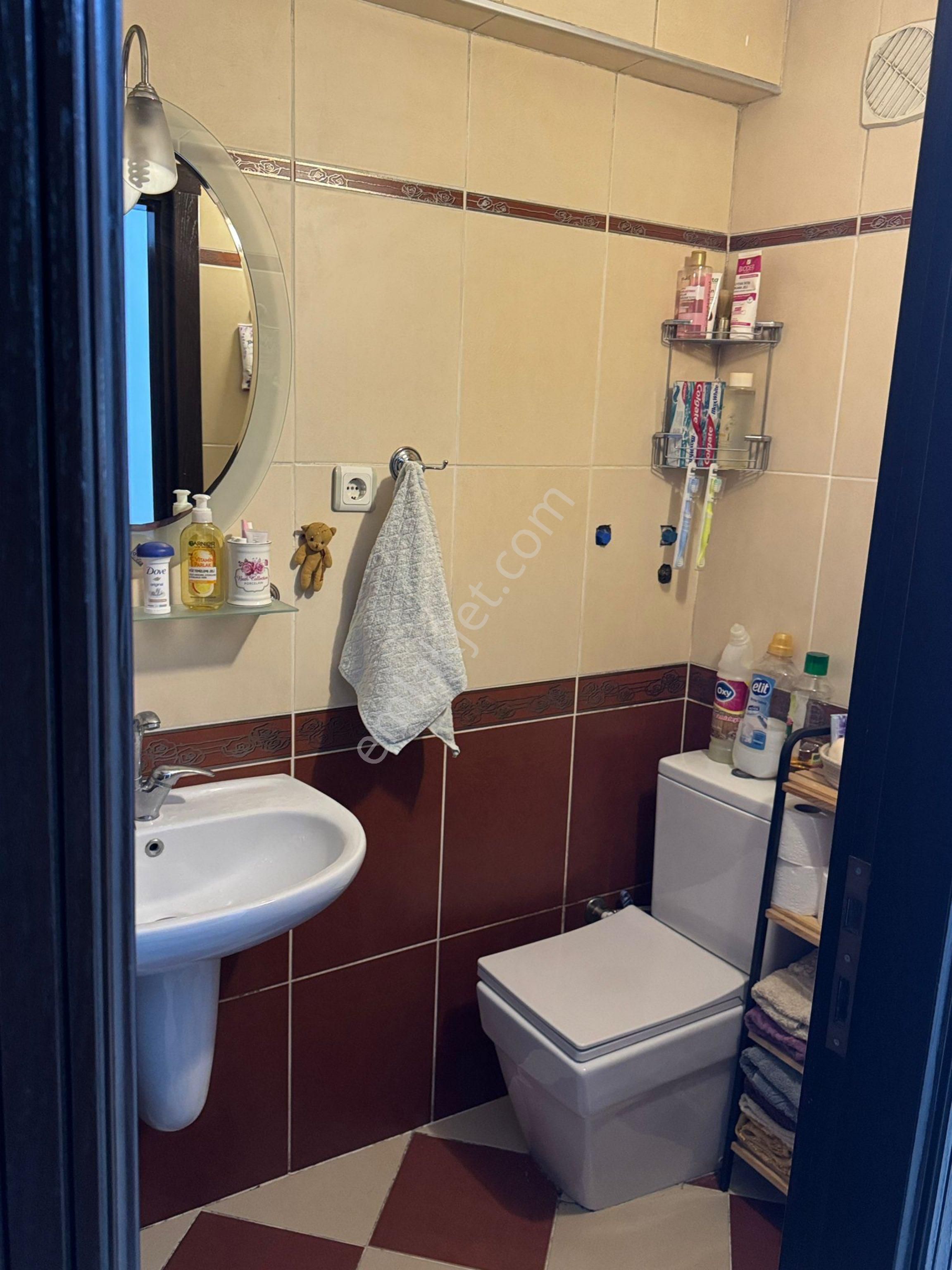 Furkan Emlaktan Hançerli Mah. 2+1 1.kat 110m2 Çift Balkonlu Asansörlü Caddeye Cephe Fırsat Daire - Görsel 19