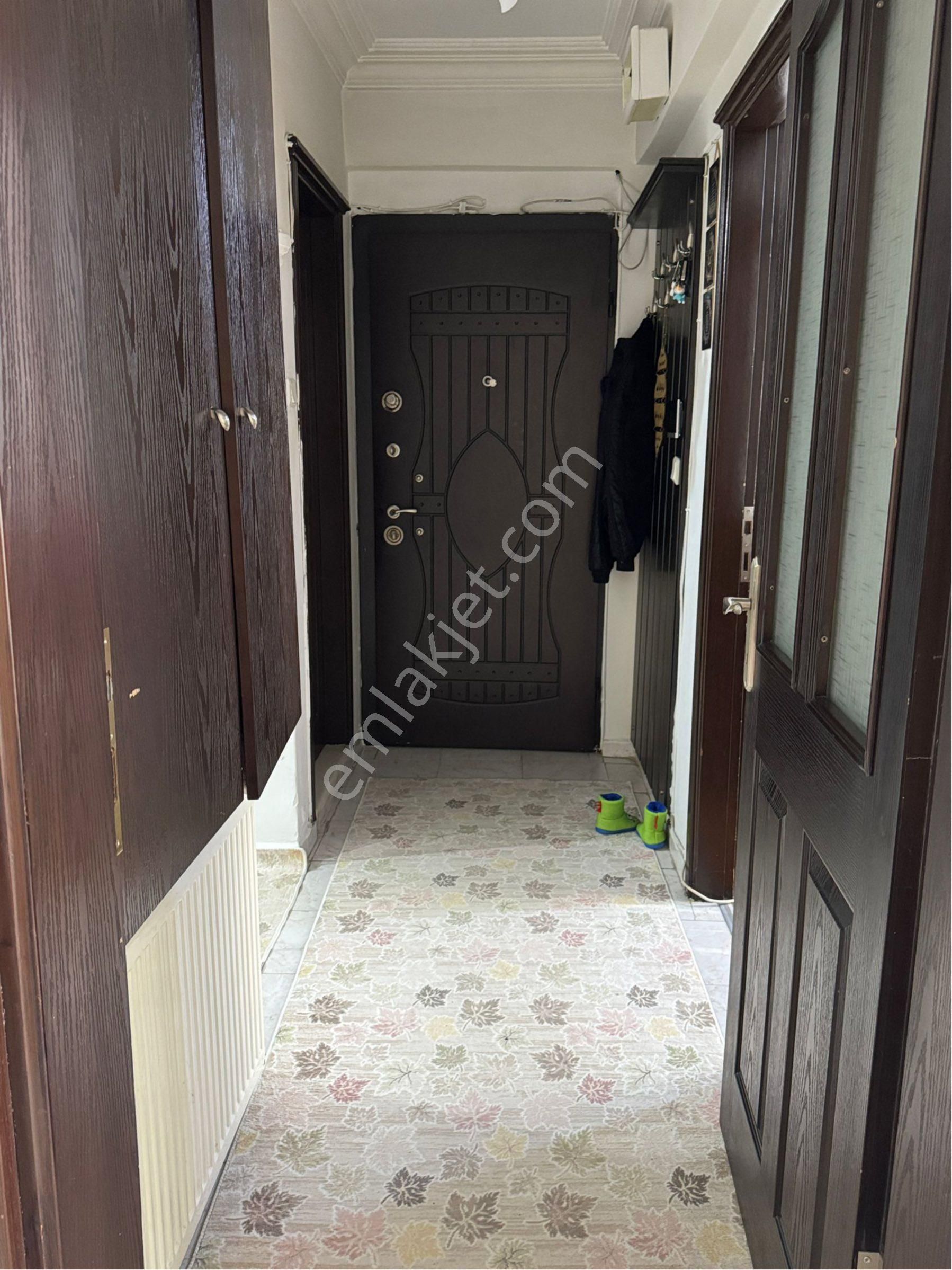 Furkan Emlaktan Hançerli Mah. 2+1 1.kat 110m2 Çift Balkonlu Asansörlü Caddeye Cephe Fırsat Daire - Görsel 13