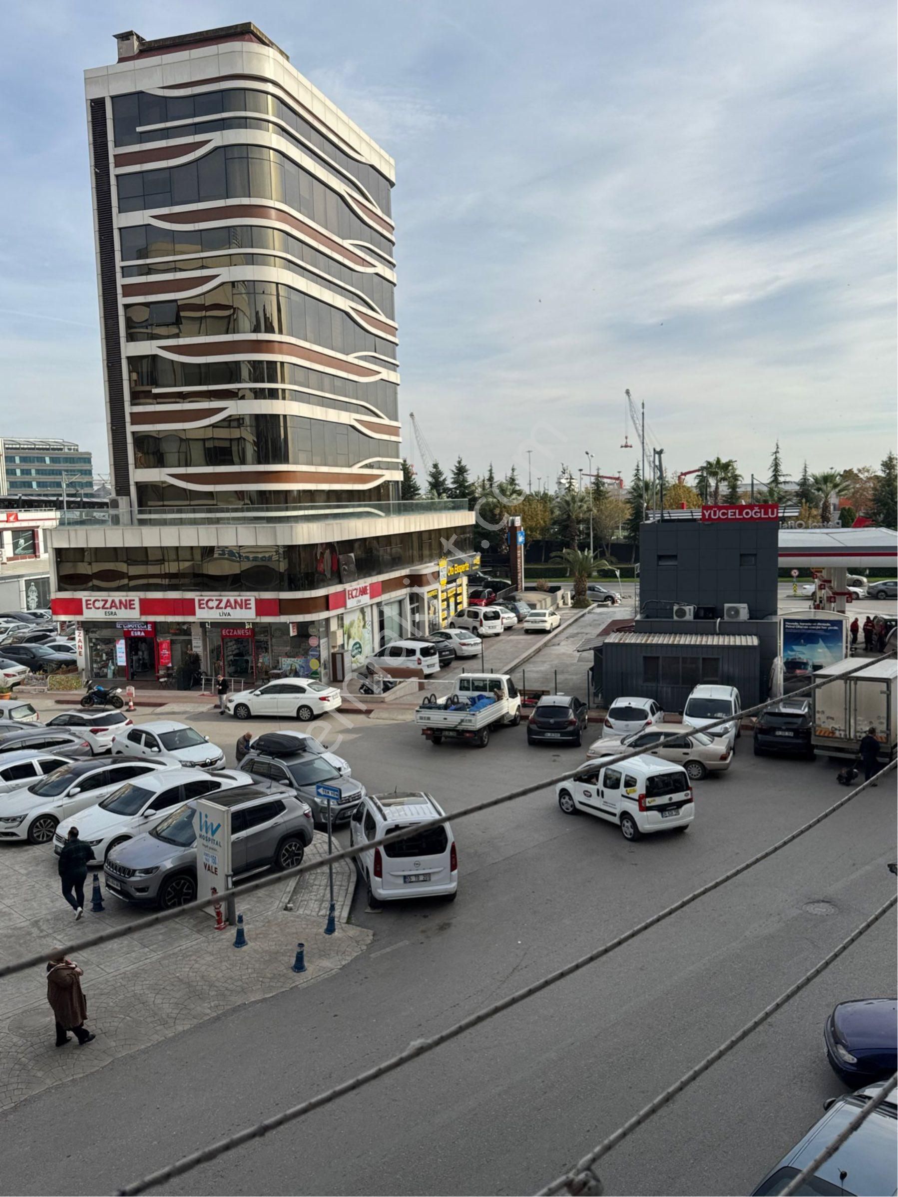 Furkan Emlaktan Hançerli Mah. 2+1 1.kat 110m2 Çift Balkonlu Asansörlü Caddeye Cephe Fırsat Daire - Görsel 11