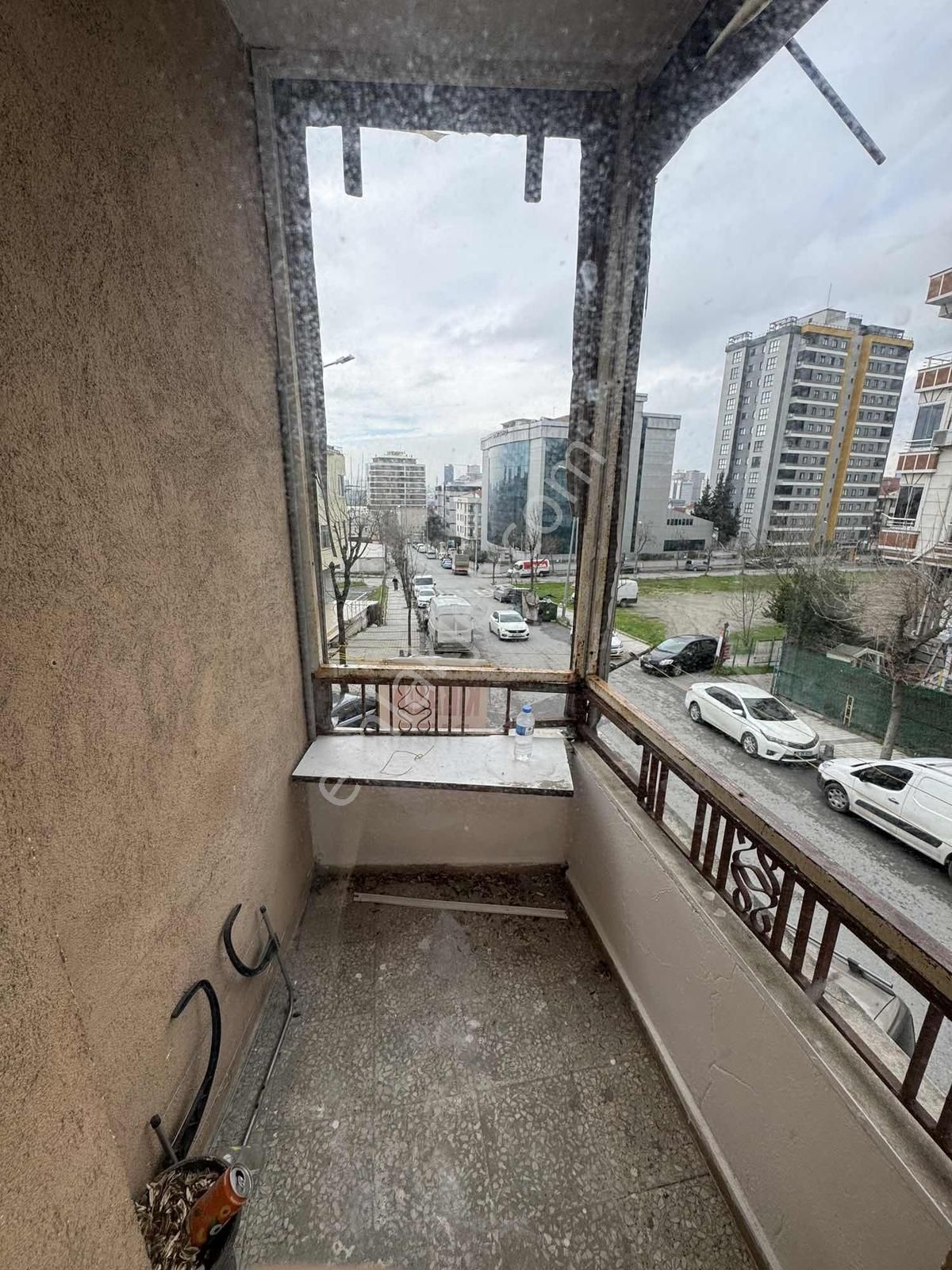 Mahmutbey'de Kiralık 2+1 90 M2 Daire - Görsel 14
