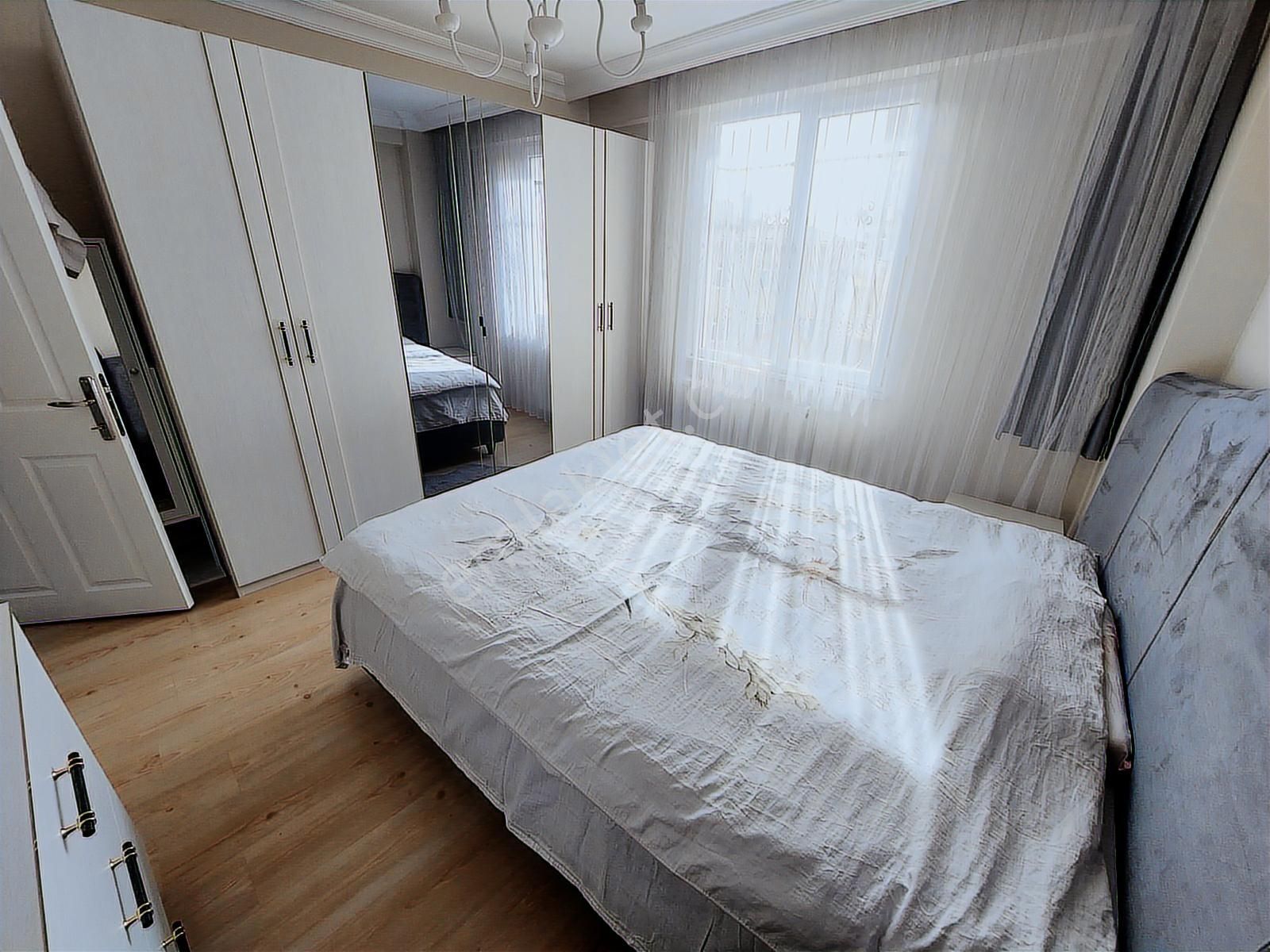 Şeref Emlak Eyüp Ssk Hastanesine Satılık Daire 4,250,000 Tl - Görsel 2