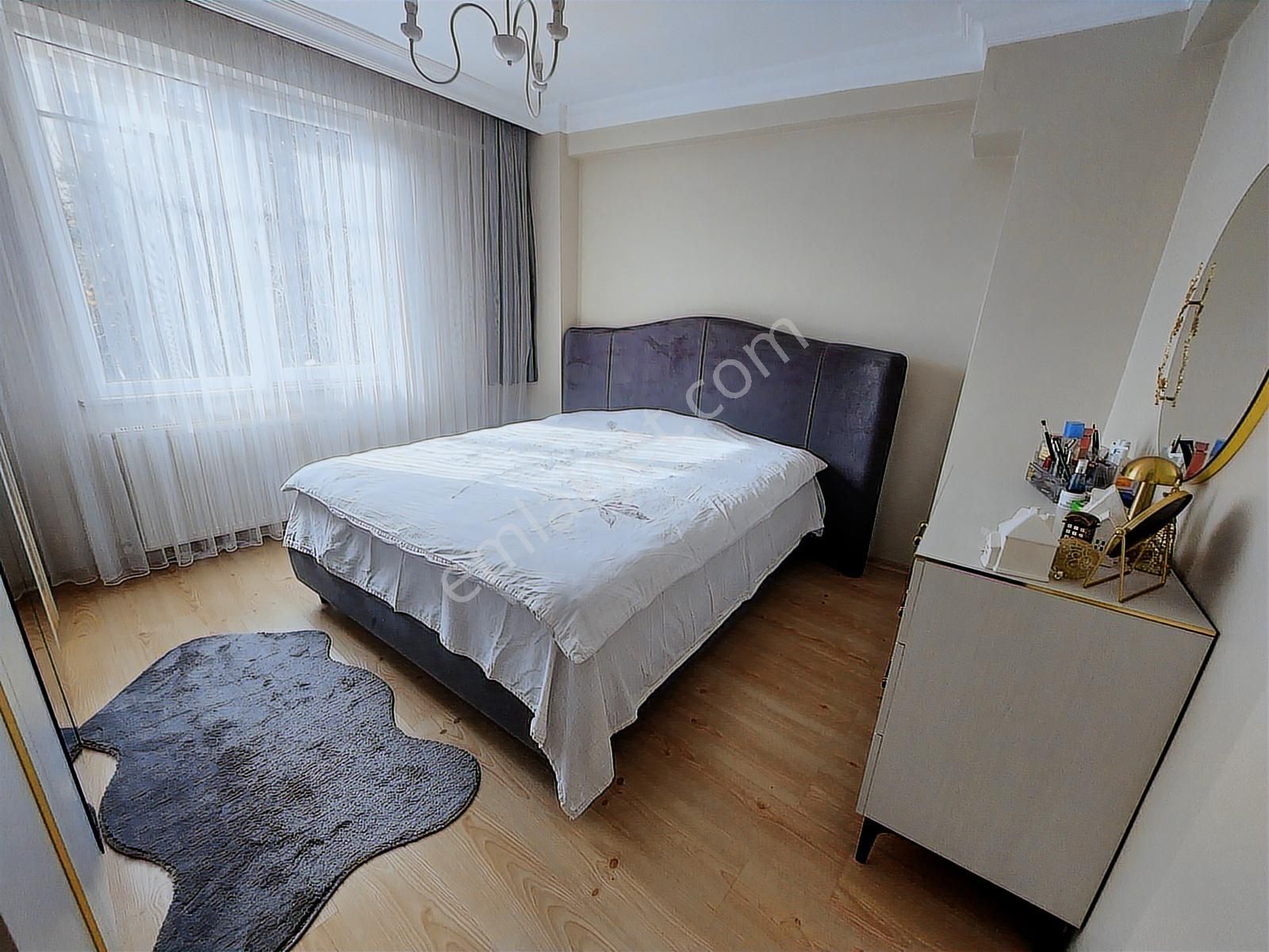 Şeref Emlak Eyüp Ssk Hastanesine Satılık Daire 4,250,000 Tl - Görsel 11