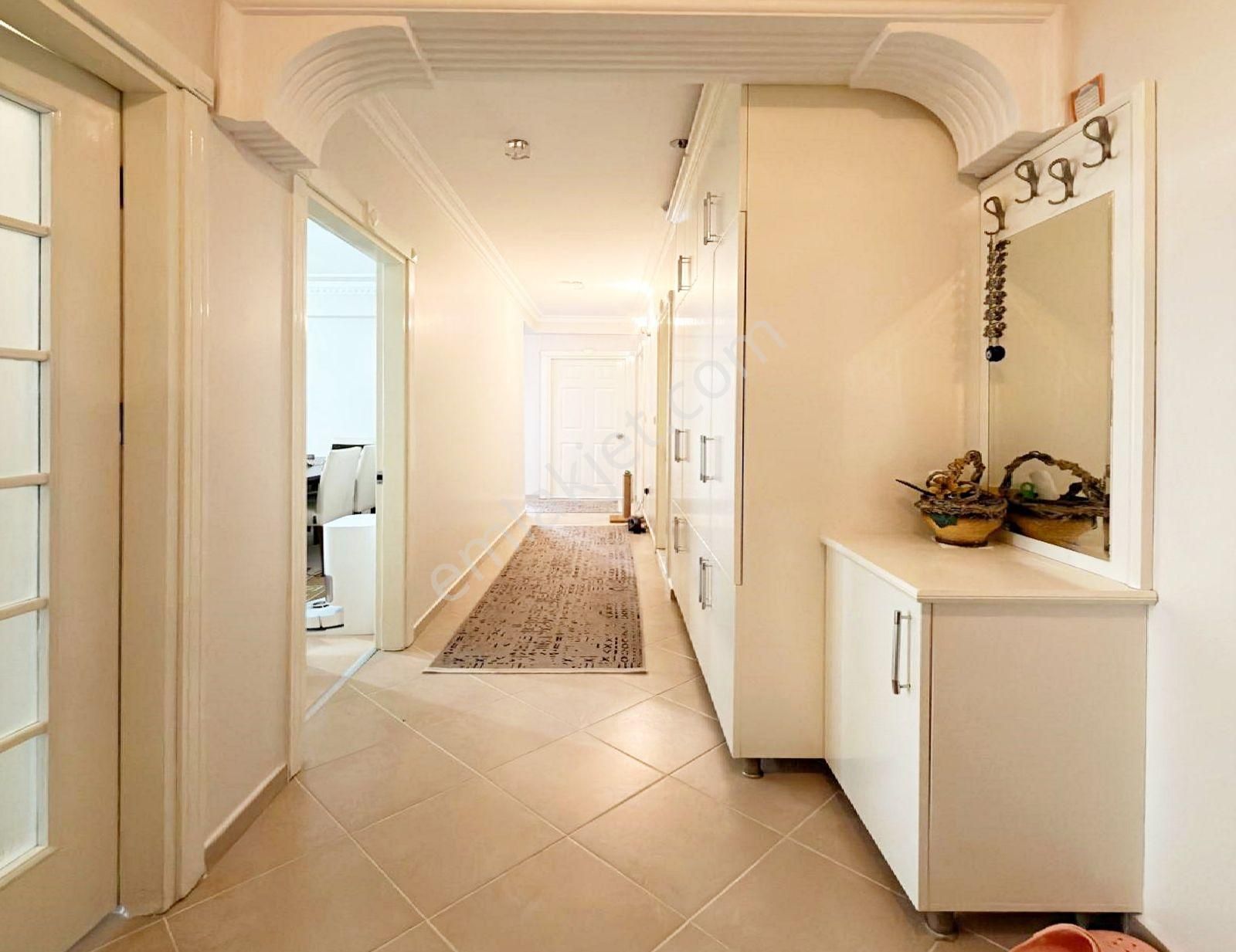 Barış Mahallesi Kat Mülkiyetli 2008 Yapımı 3+1 Satılık Daire - Görsel 17