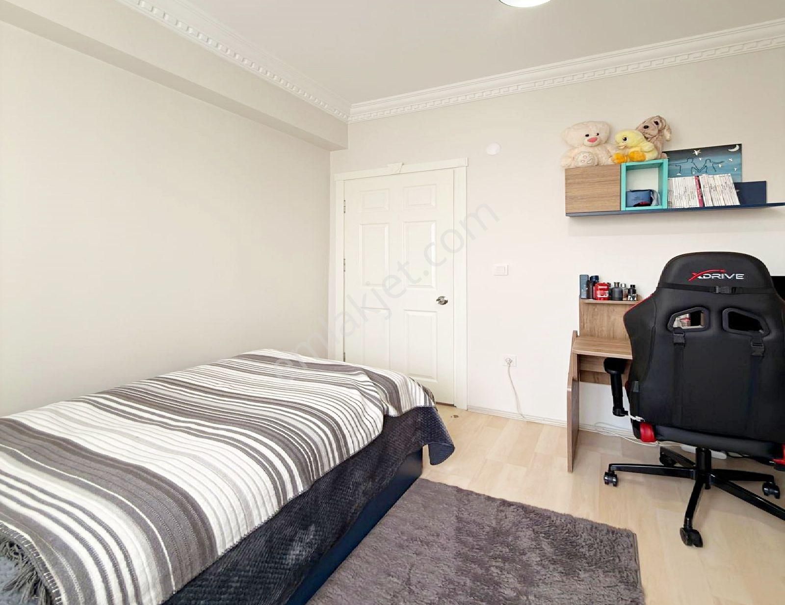 Barış Mahallesi Kat Mülkiyetli 2008 Yapımı 3+1 Satılık Daire - Görsel 20