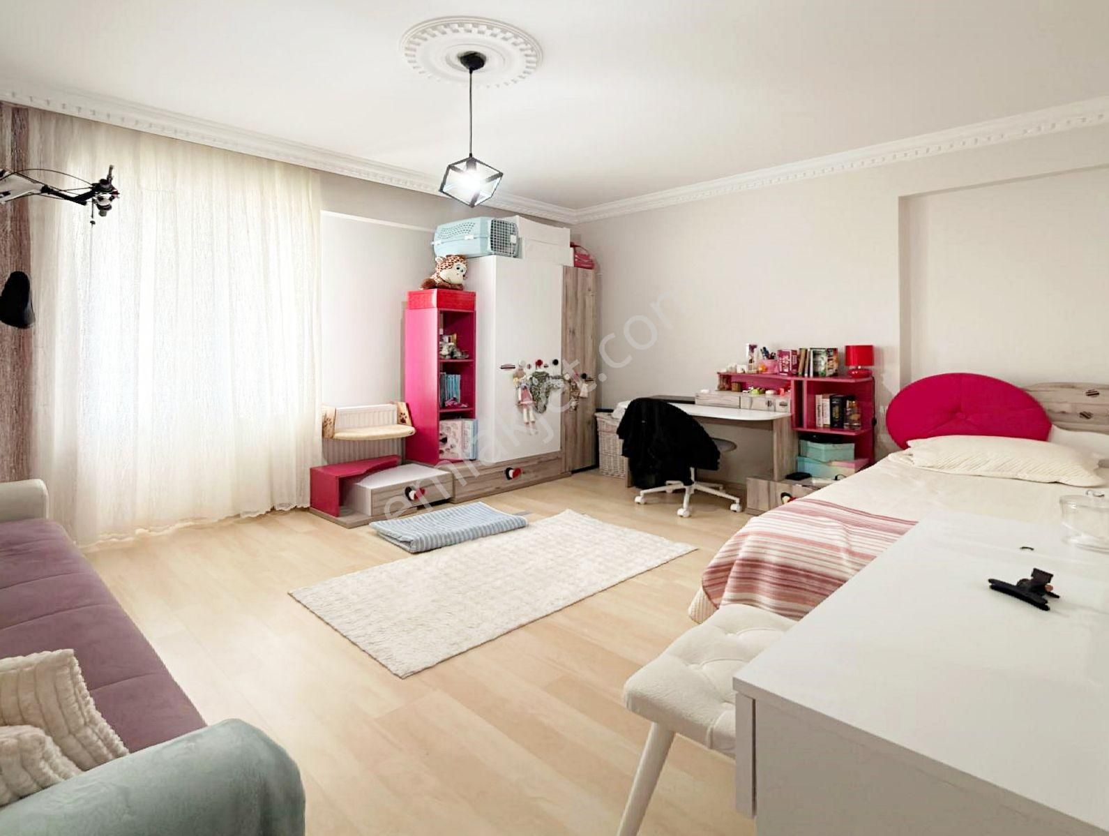 Barış Mahallesi Kat Mülkiyetli 2008 Yapımı 3+1 Satılık Daire - Görsel 10