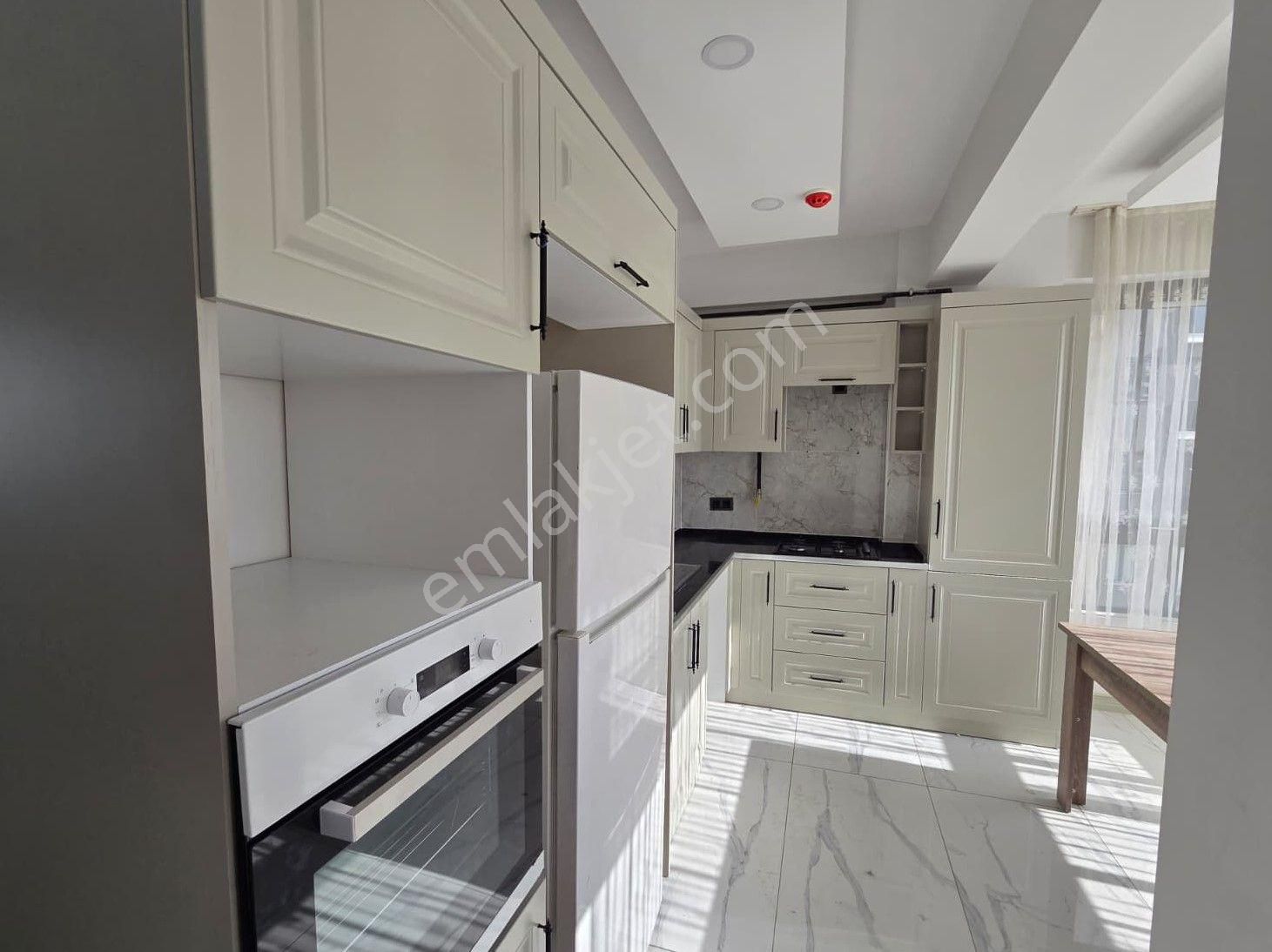 Karınca'dan Tece'de 3 Cepheli İskanlı Havuzlu Kaçmaz Fırsat 2+1 - Görsel 2