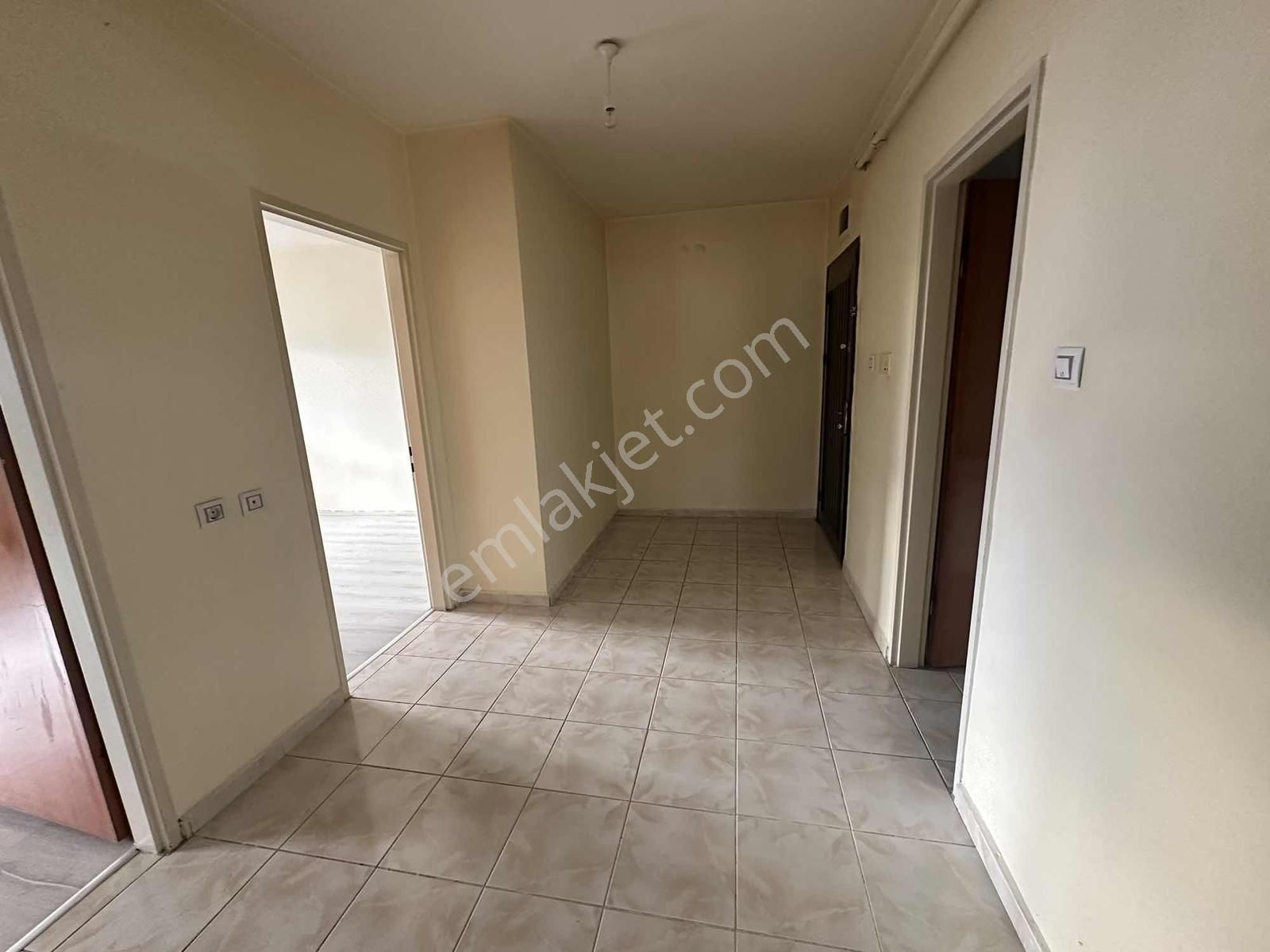 Serkent Eras Sitesi'nde Bulunan 3 + 1 Kiralık Daire Fırsatı - Görsel 17