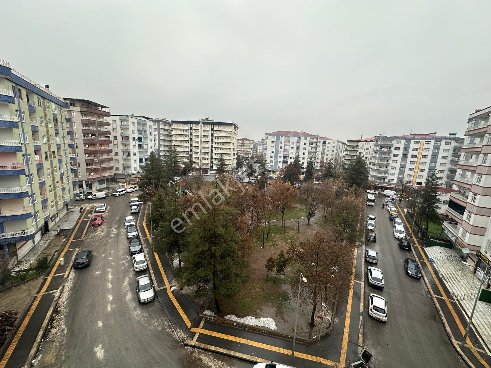 Makro Life Gayrimenkul'den Ceylan Avm Arkası Çeşme Durağında Masrafsız 3+1 Ara Kat Satılık Daire - Görsel 4