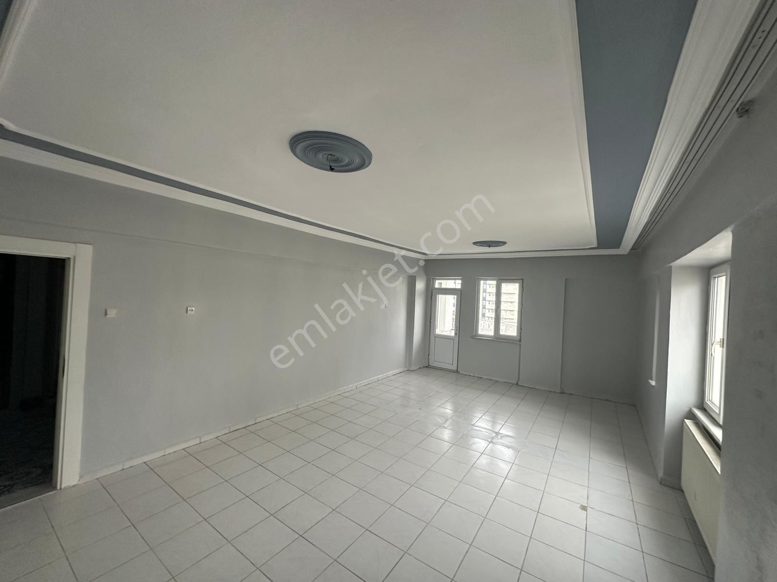 Makro Life Gayrimenkul'den Ceylan Avm Arkası Çeşme Durağında Masrafsız 3+1 Ara Kat Satılık Daire - Görsel 18