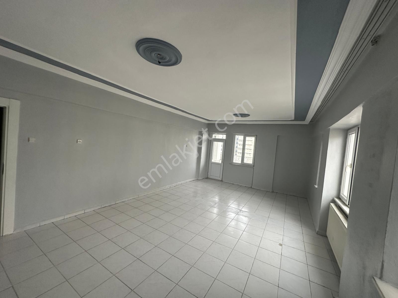 Makro Life Gayrimenkul'den Ceylan Avm Arkası Çeşme Durağında Masrafsız 3+1 Ara Kat Satılık Daire - Görsel 17