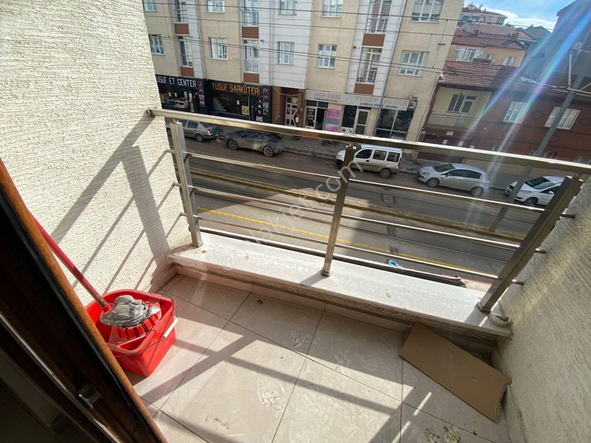 Halk Cd Üzeri Arakat Fırsat Çiftbalkon Asansörlü 130m² 3+1 Kk-2 - Görsel 5