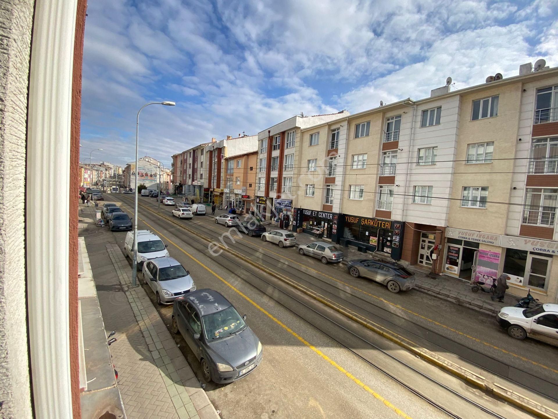 Halk Cd Üzeri Arakat Fırsat Çiftbalkon Asansörlü 130m² 3+1 Kk-2 - Görsel 10