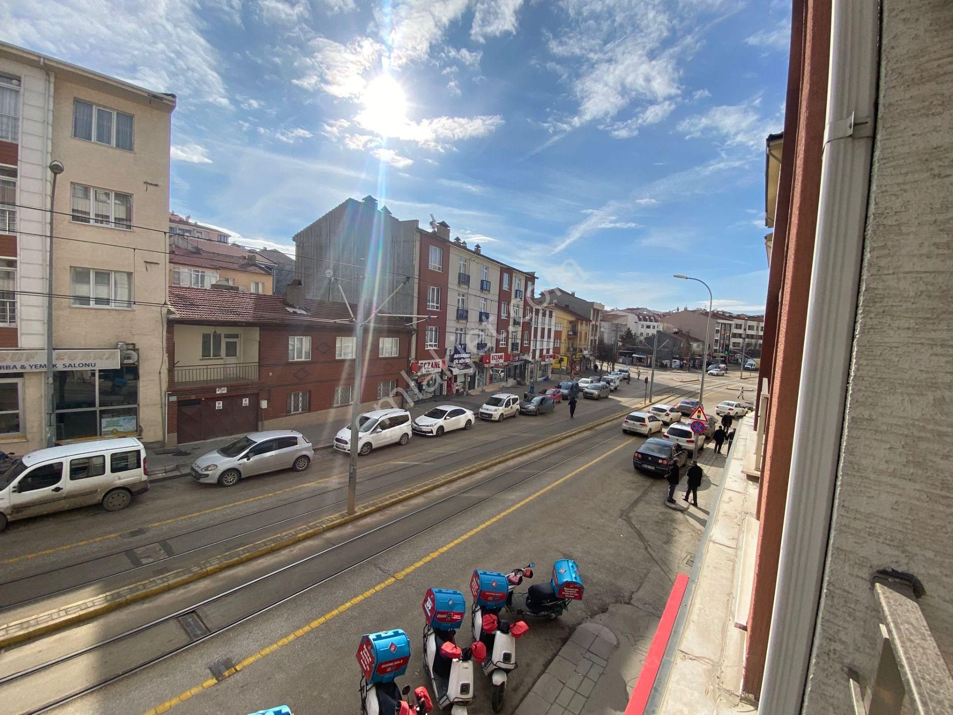 Halk Cd Üzeri Arakat Fırsat Çiftbalkon Asansörlü 130m² 3+1 Kk-2 - Görsel 11