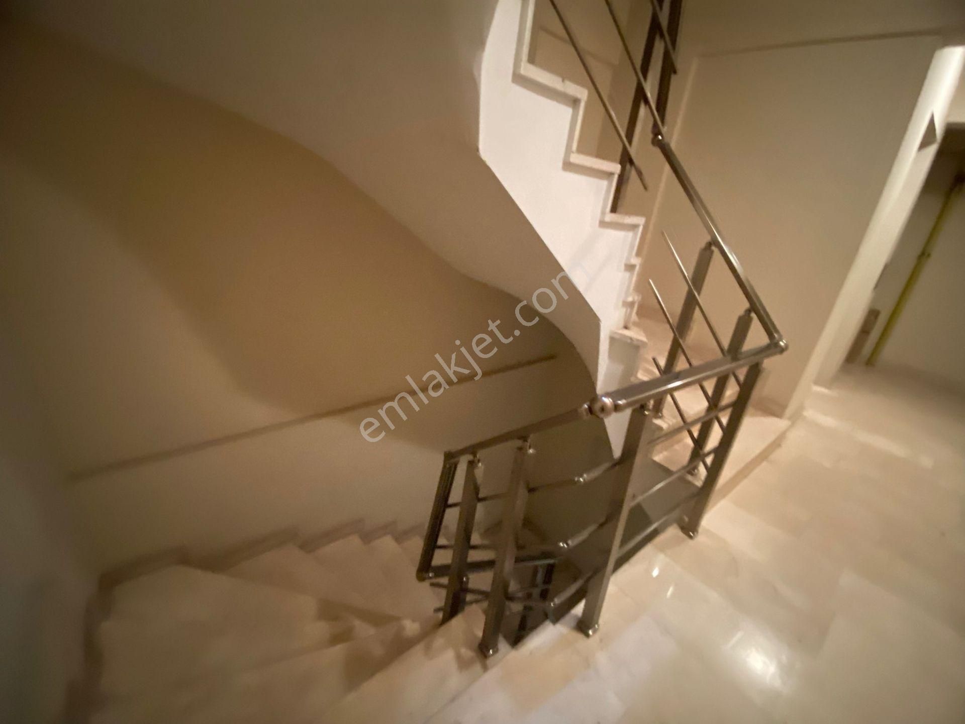 Halk Cd Üzeri Arakat Fırsat Çiftbalkon Asansörlü 130m² 3+1 Kk-2 - Görsel 32