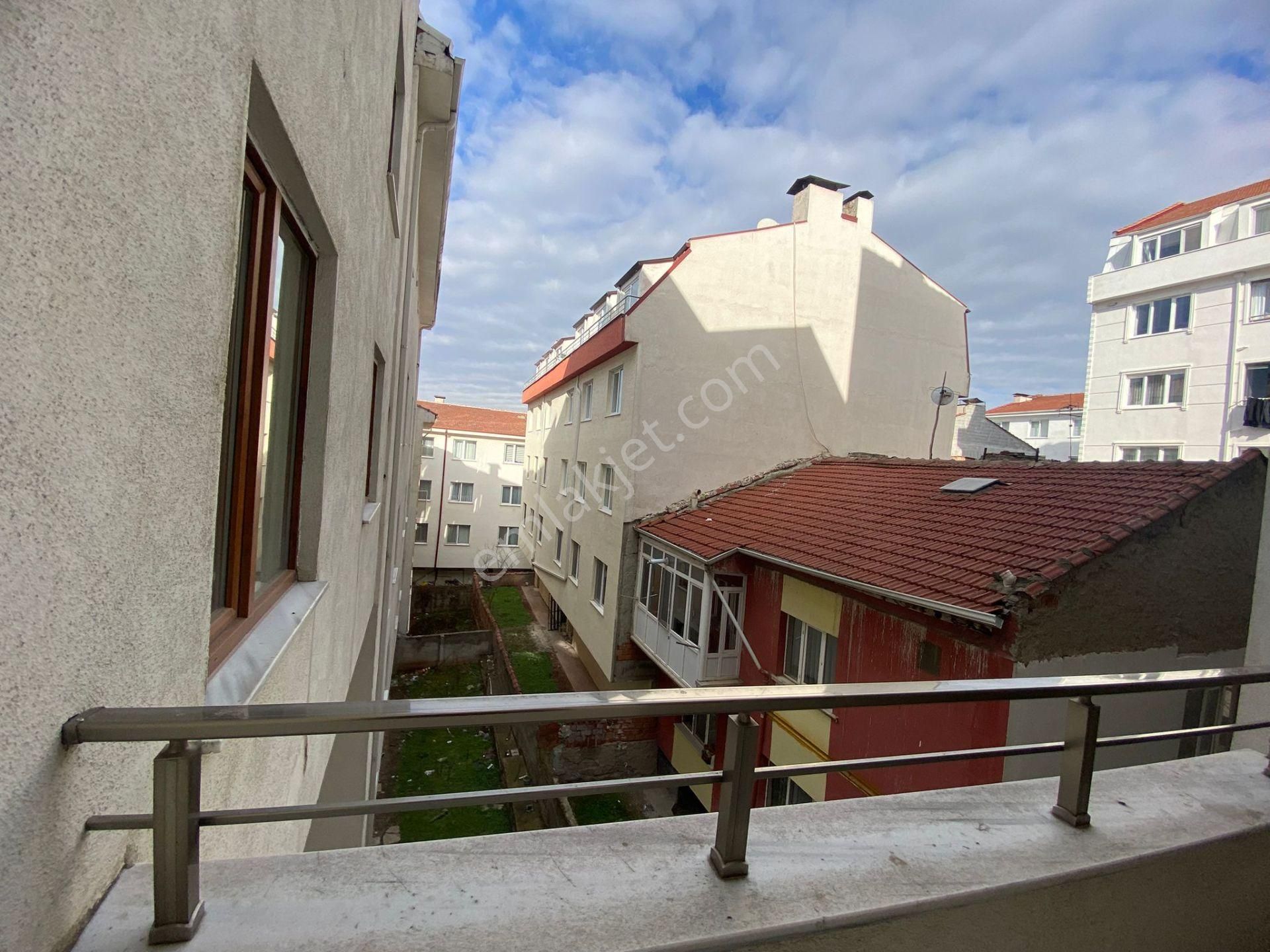 Halk Cd Üzeri Arakat Fırsat Çiftbalkon Asansörlü 130m² 3+1 Kk-2 - Görsel 20