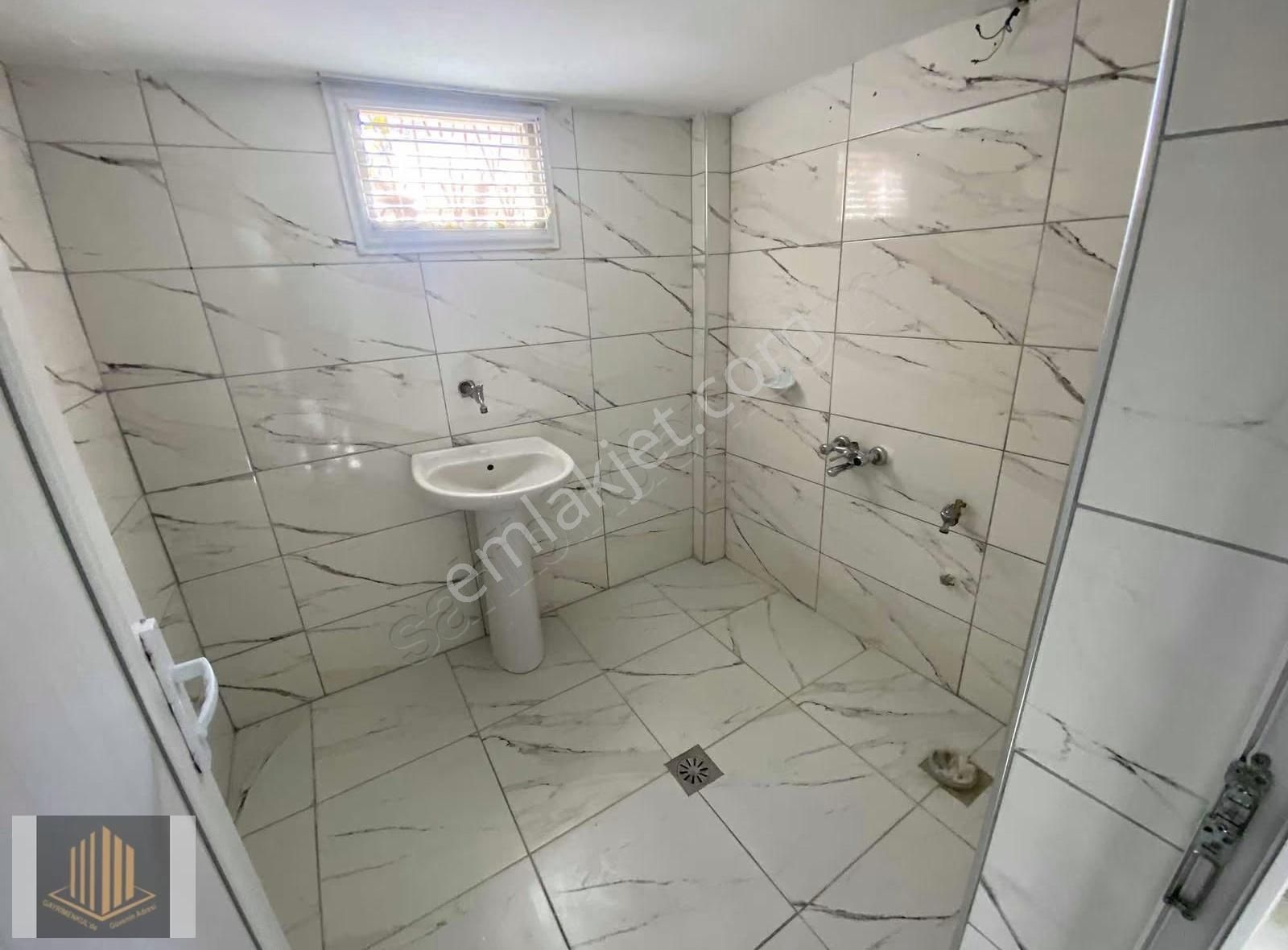 Sağlam'dan Barış Mahallesın'de Kiralık 2+1 Müstakil Ev - Görsel 10