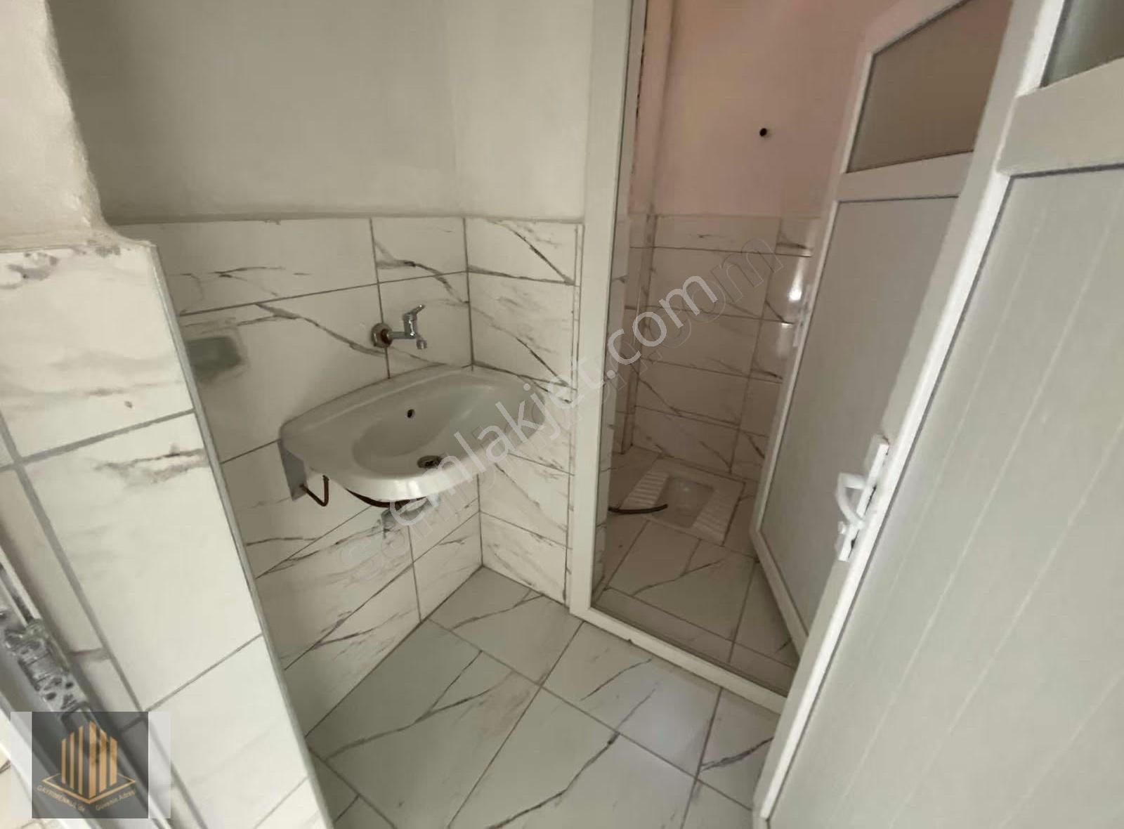 Sağlam'dan Barış Mahallesın'de Kiralık 2+1 Müstakil Ev - Görsel 8