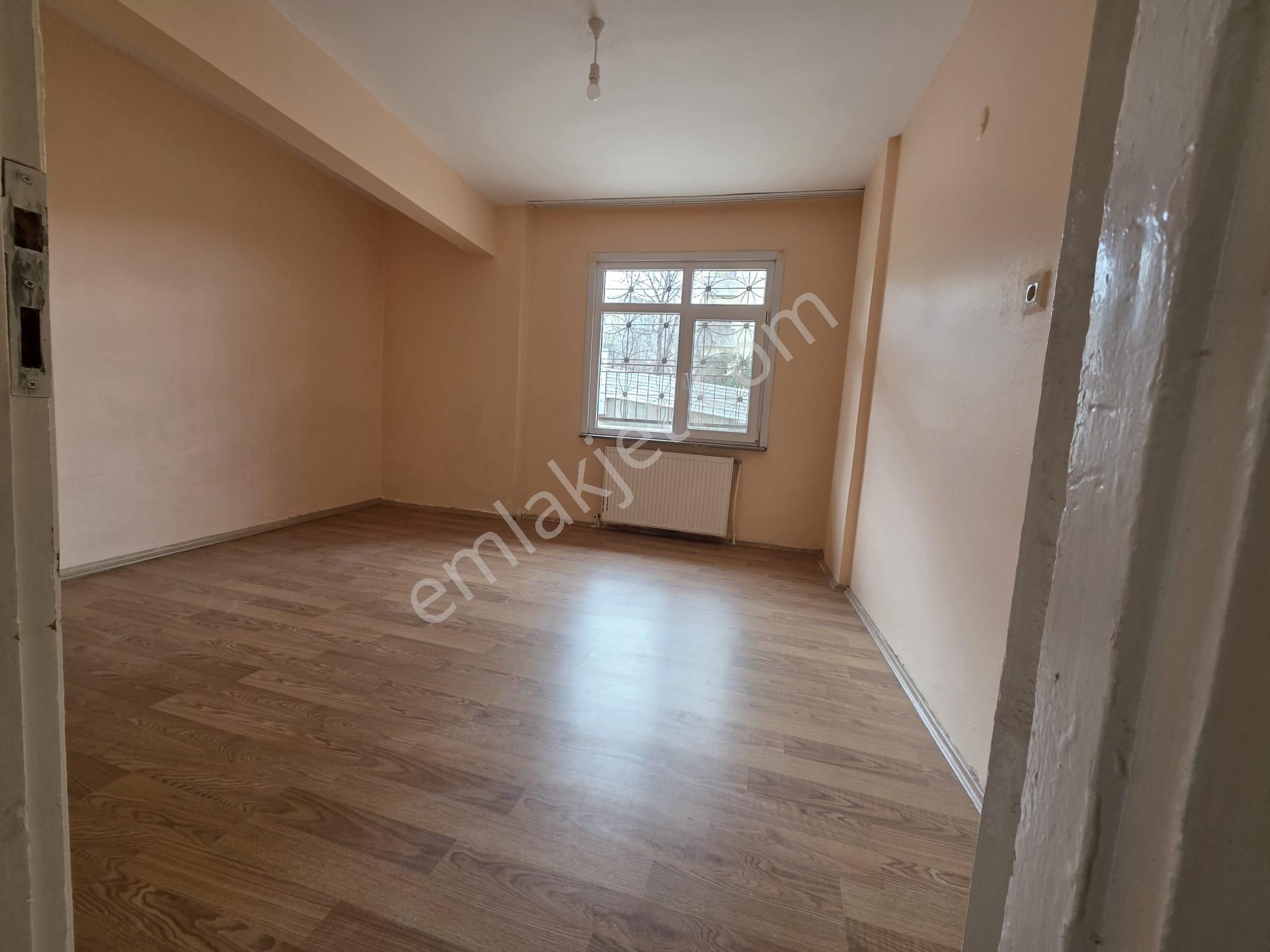 Kiralık Daire Pendik Esenyalı Mahallesi