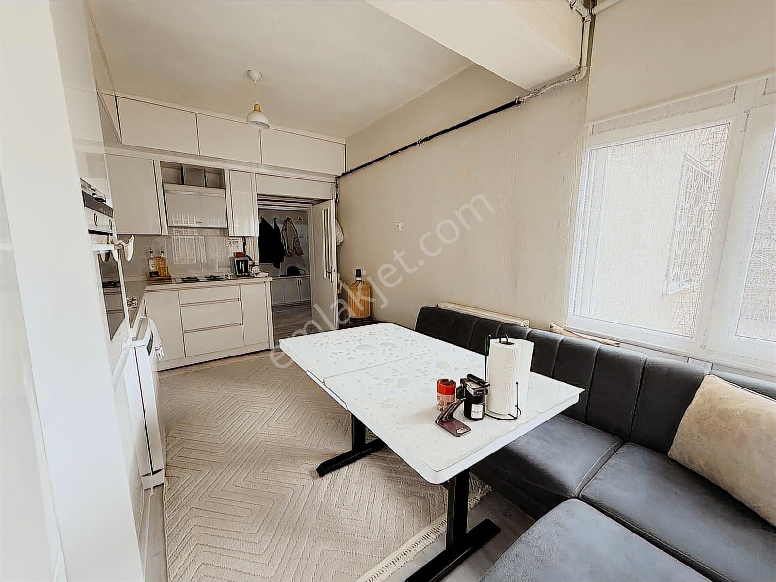 Dünya Göz Hastanesi Yakını, Yüksek Giriş Masrafsız Ferah Daire - Görsel 2