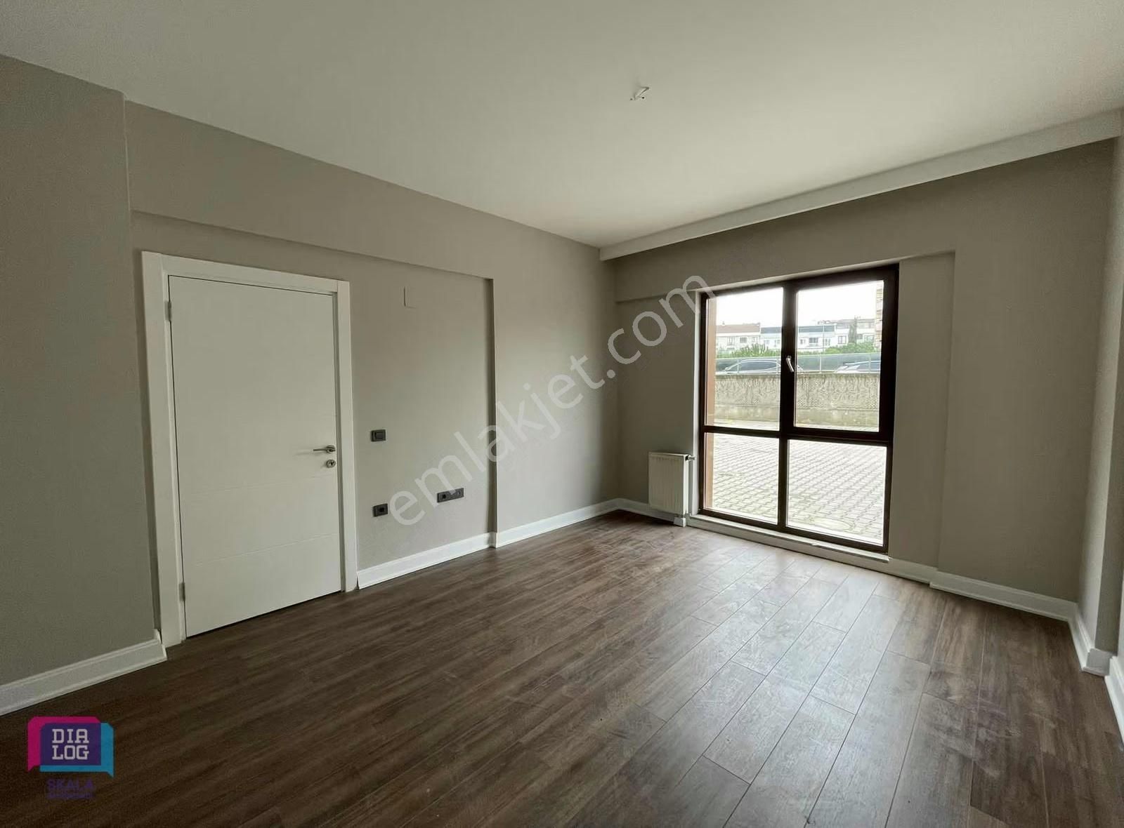 Dialog Skaladan İçi Full Yenilenmiş Ertuğrulda Satılık 3+1 Daire - Görsel 29