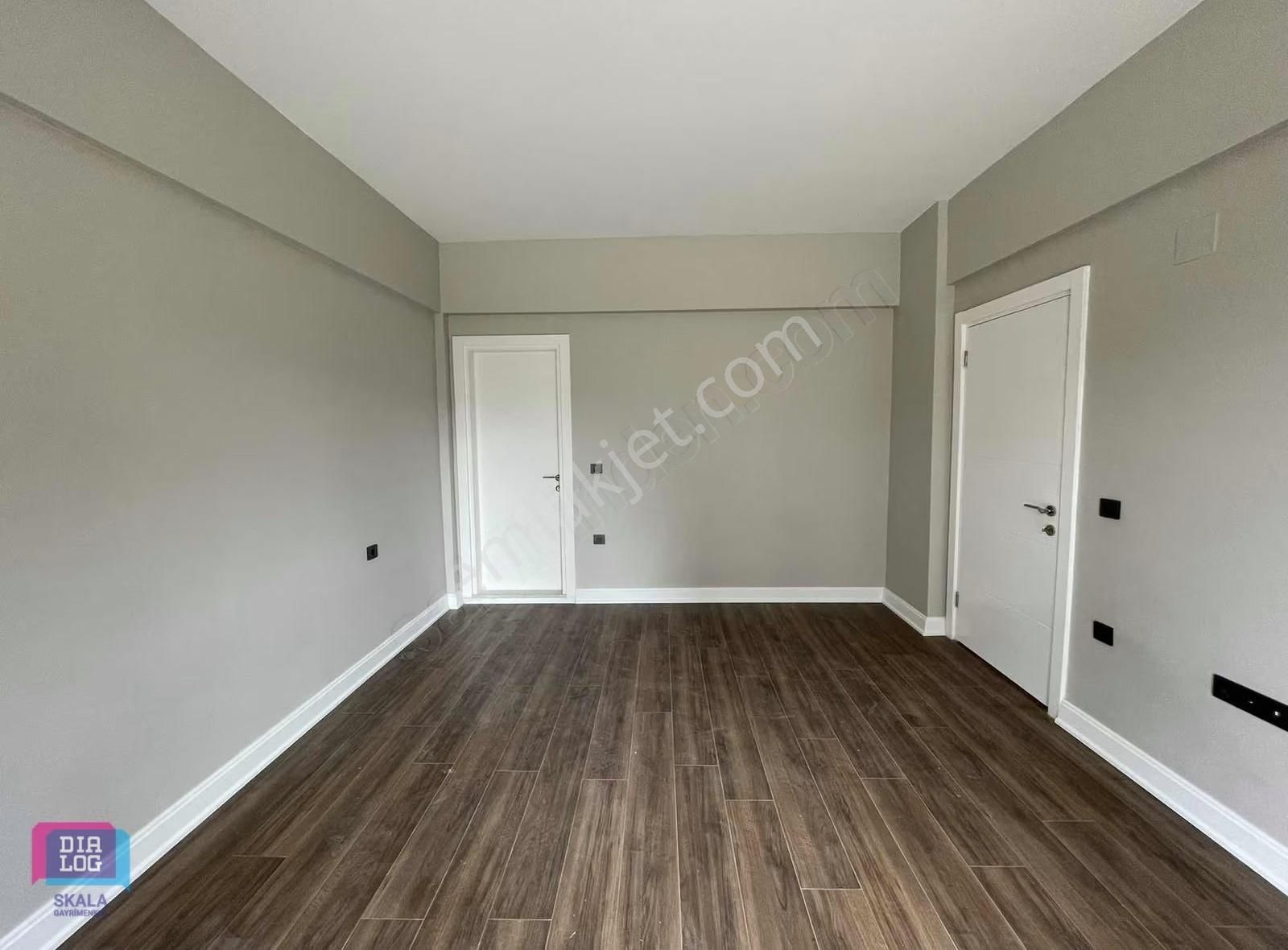 Dialog Skaladan İçi Full Yenilenmiş Ertuğrulda Satılık 3+1 Daire - Görsel 21