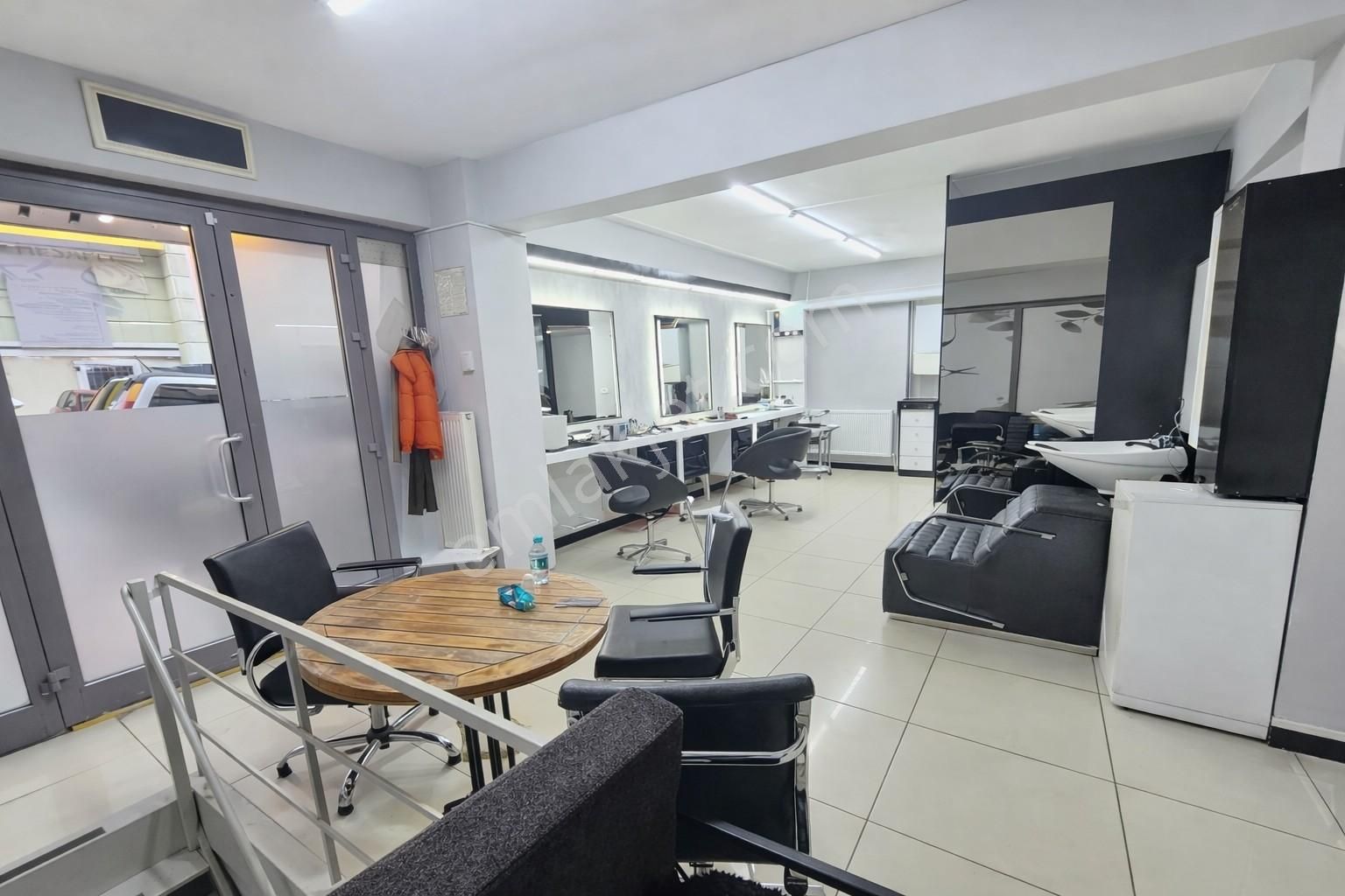 Anka'dan Değerinin Altında Acil Satılık Ümraniye Esenevler