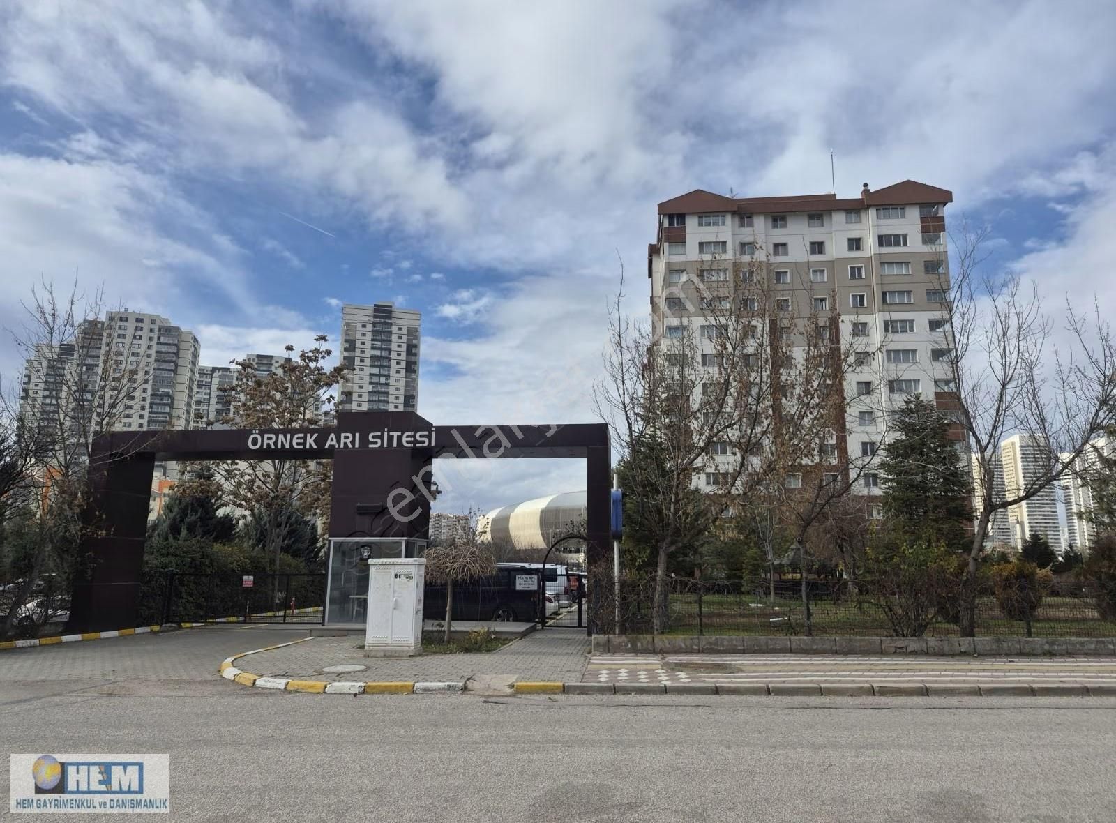 Eryaman Metromall Yakını Satılık Sitede 3+1