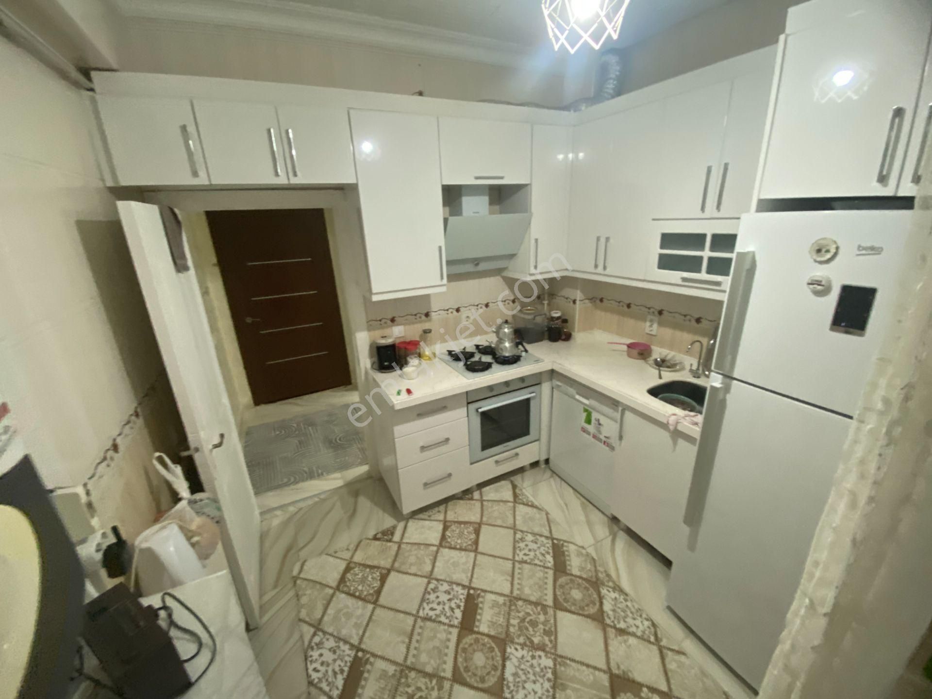 Alsancak Da Geniş Balkonlu Ön Cephe Masrafsız 115 M2 3+1 - Görsel 12