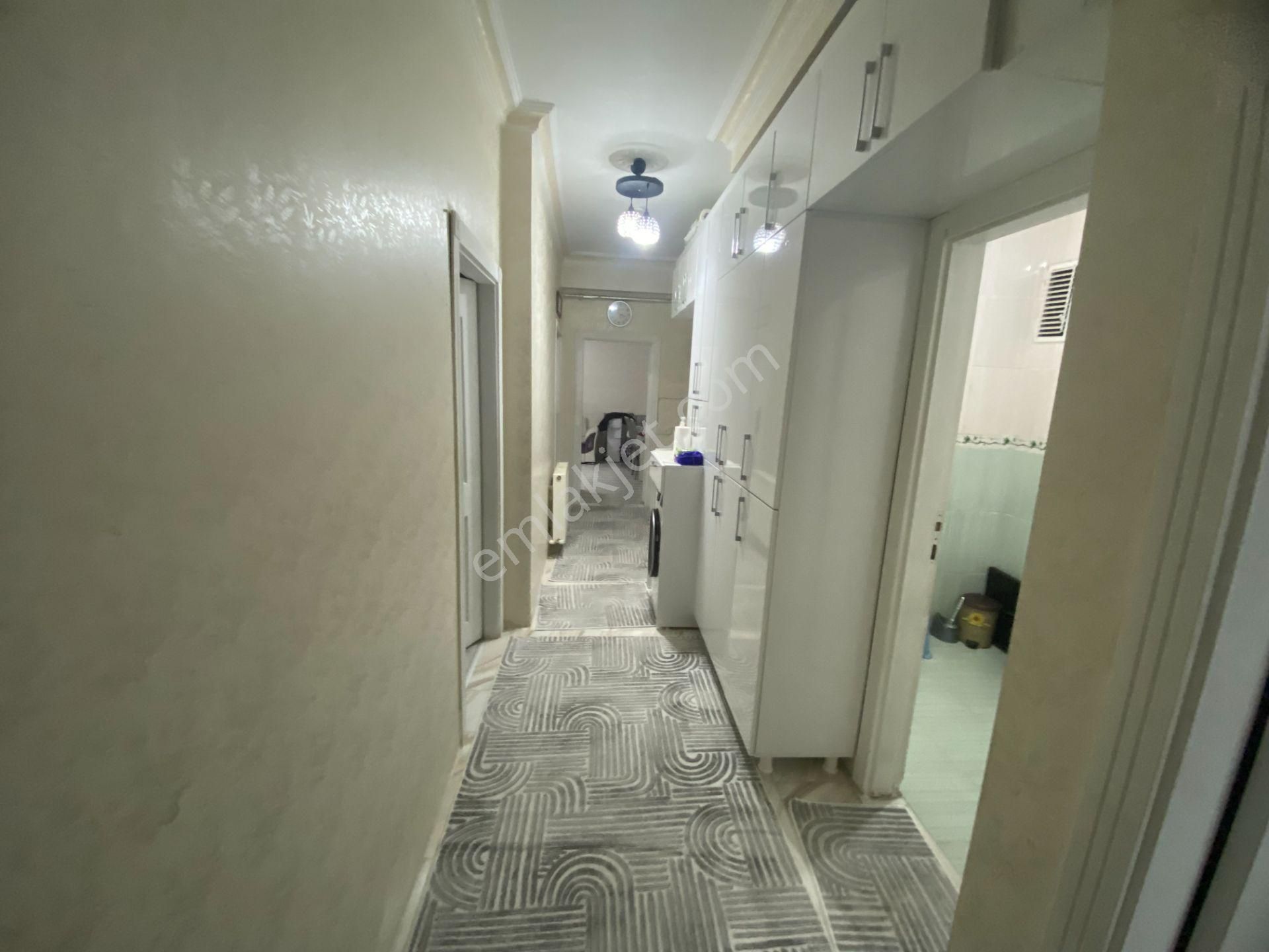 Alsancak Da Geniş Balkonlu Ön Cephe Masrafsız 115 M2 3+1 - Görsel 35