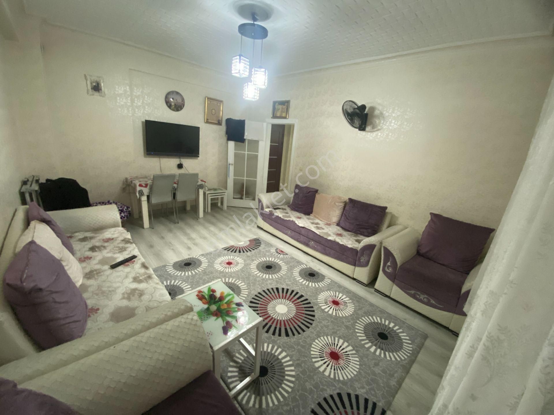 Alsancak Da Geniş Balkonlu Ön Cephe Masrafsız 115 M2 3+1 - Görsel 7