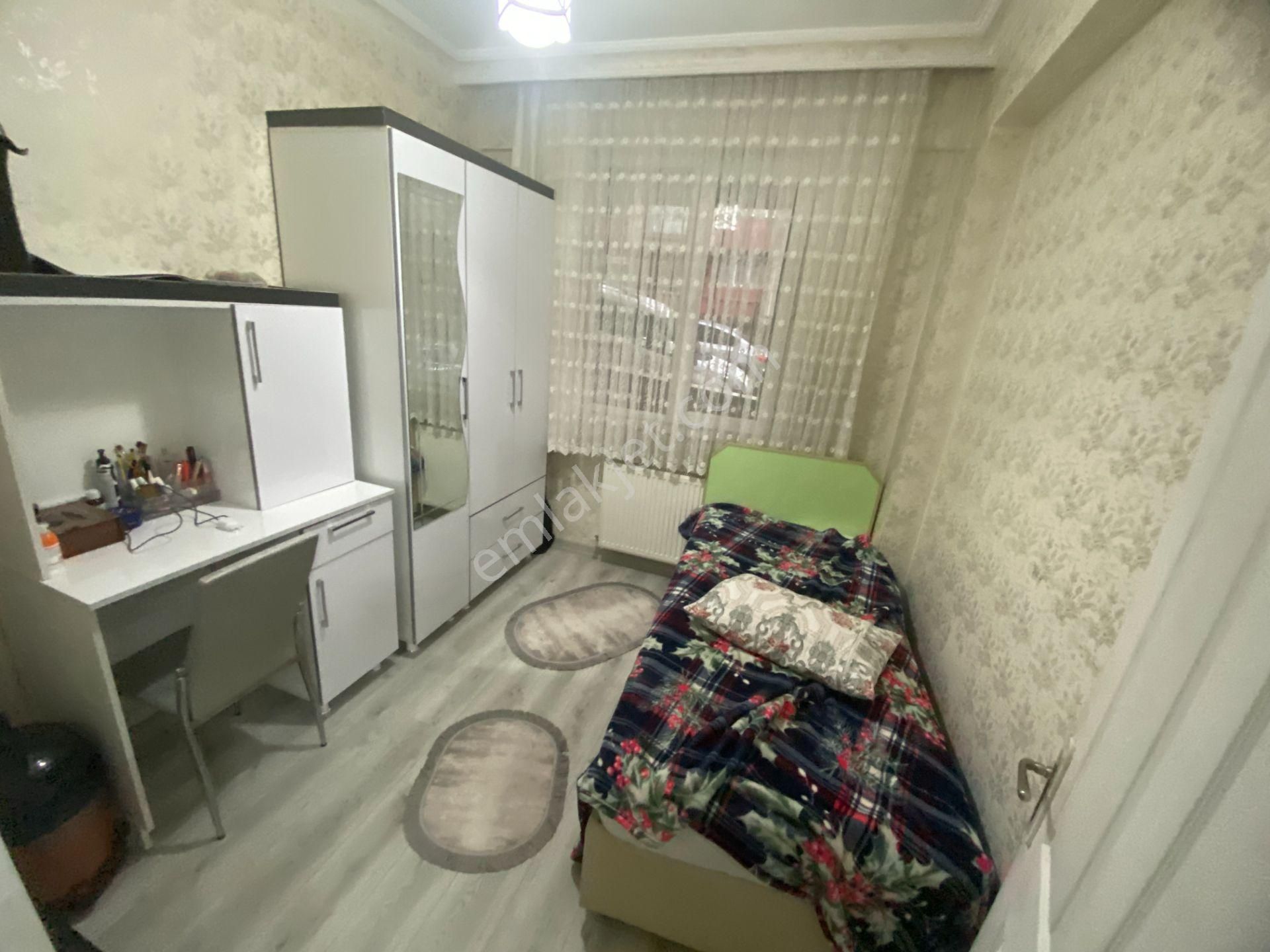 Alsancak Da Geniş Balkonlu Ön Cephe Masrafsız 115 M2 3+1 - Görsel 21