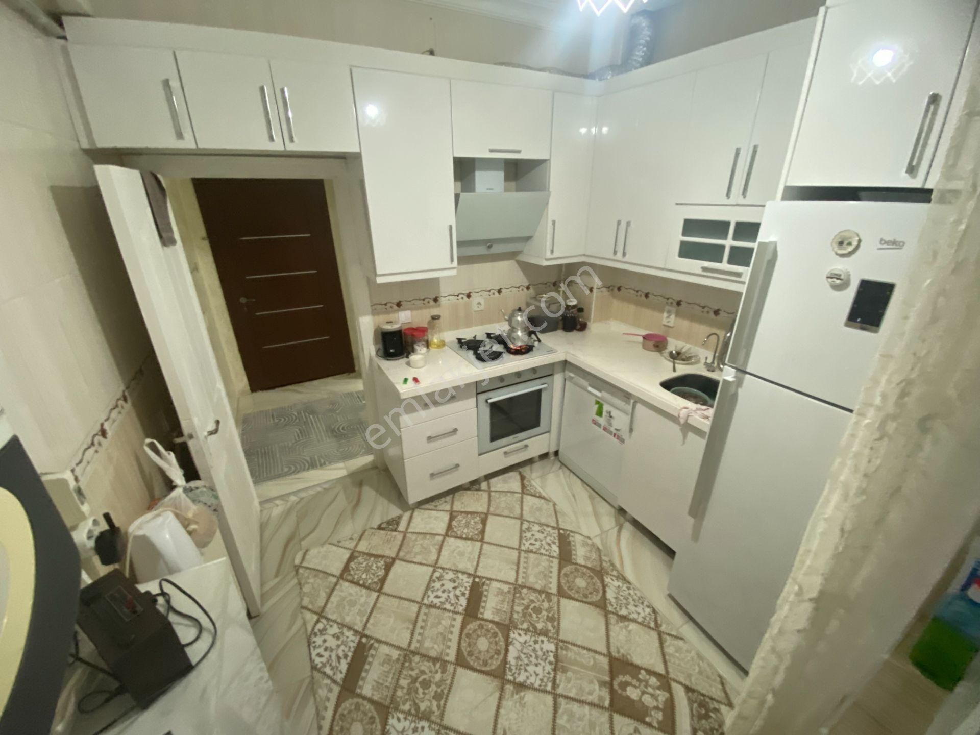 Alsancak Da Geniş Balkonlu Ön Cephe Masrafsız 115 M2 3+1 - Görsel 13