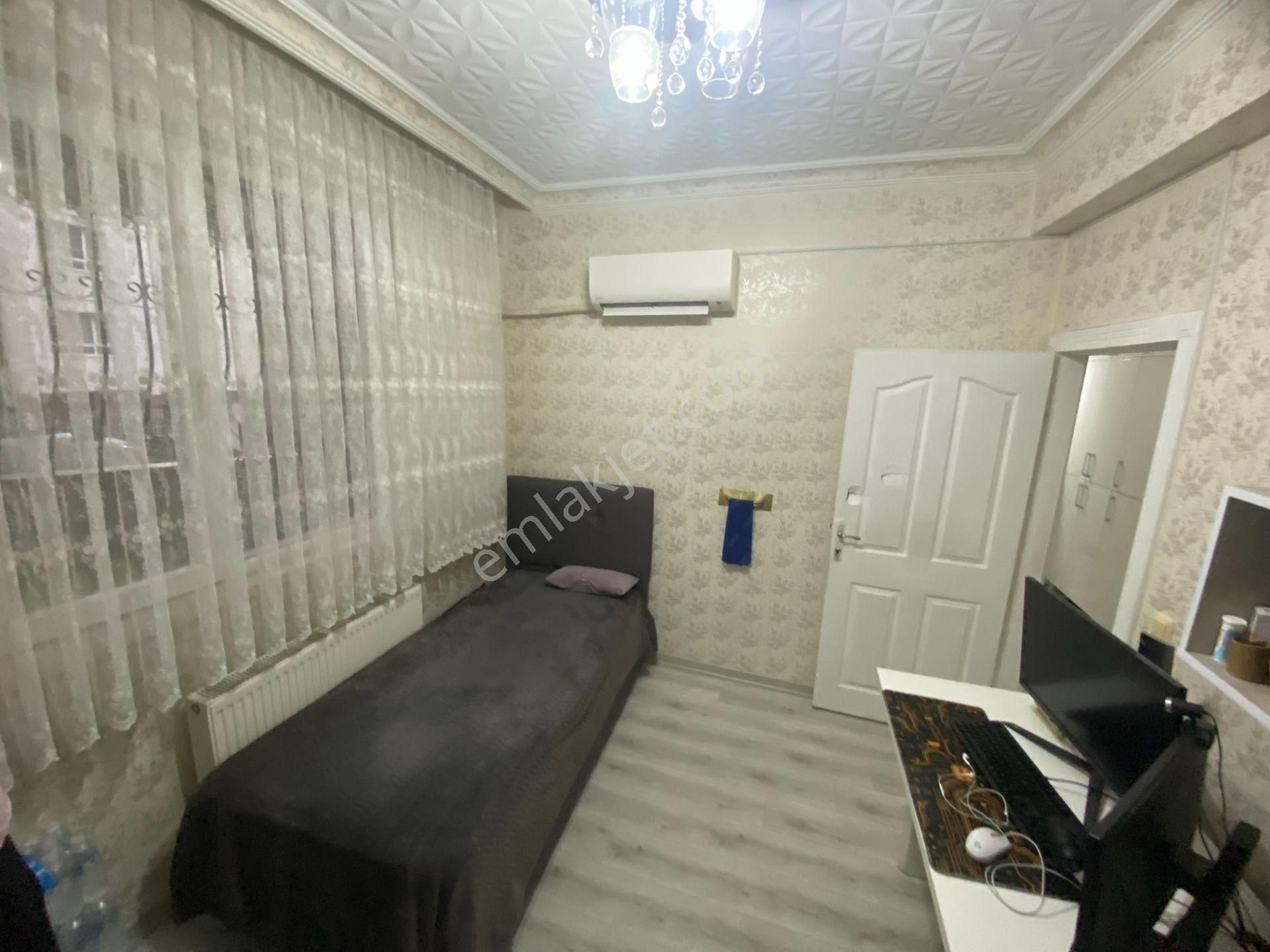 Alsancak Da Geniş Balkonlu Ön Cephe Masrafsız 115 M2 3+1 - Görsel 33