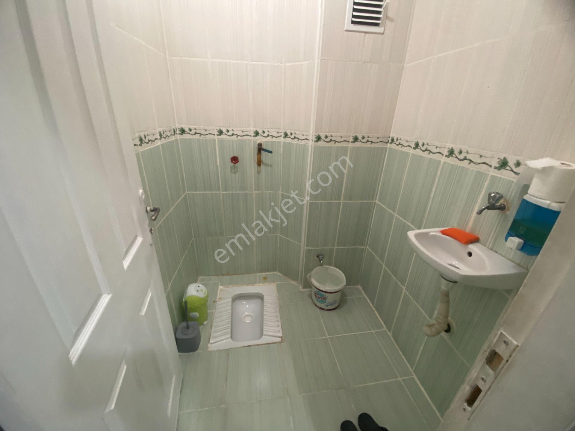 Alsancak Da Geniş Balkonlu Ön Cephe Masrafsız 115 M2 3+1 - Görsel 17