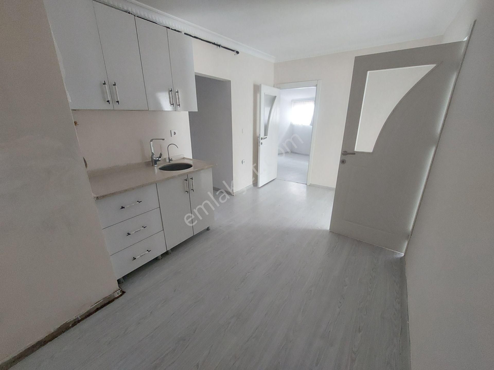 Şeref Emlak Kiralık Daire 20,000 Tl