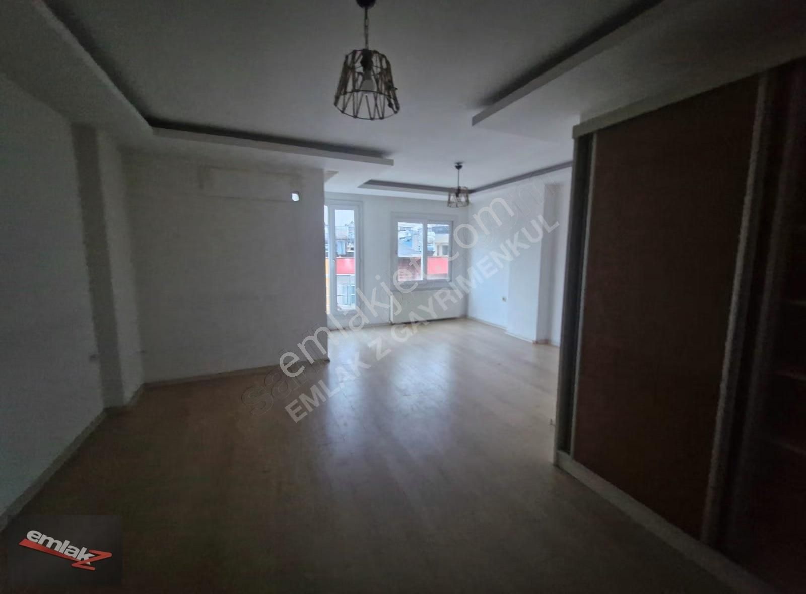 Emlak Z Den ⫸güvenevler Mah. Doğalgazlı乂forum Civarı 2+1 Kiralık - Görsel 22