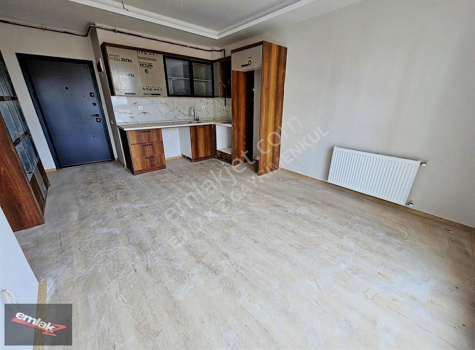 Emlak Z'den 乂 Akdeniz Mahallesin'de 乂site İçerisinde Kiralık 2+1 - Görsel 11