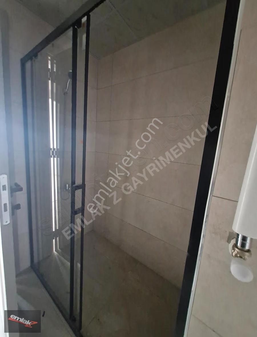 Emlak Z'den 乂 Akdeniz Mahallesin'de 乂site İçerisinde Kiralık 2+1 - Görsel 10