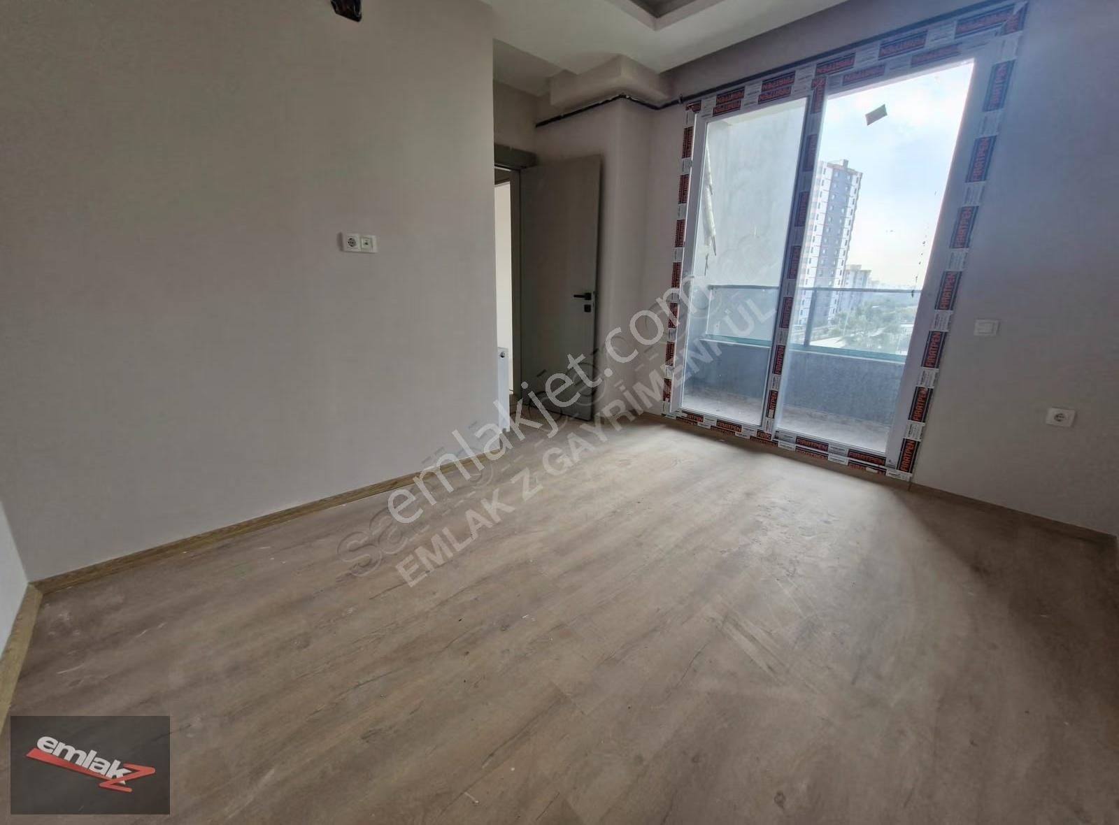 Emlak Z'den 乂 Akdeniz Mahallesin'de 乂site İçerisinde Kiralık 2+1 - Görsel 22