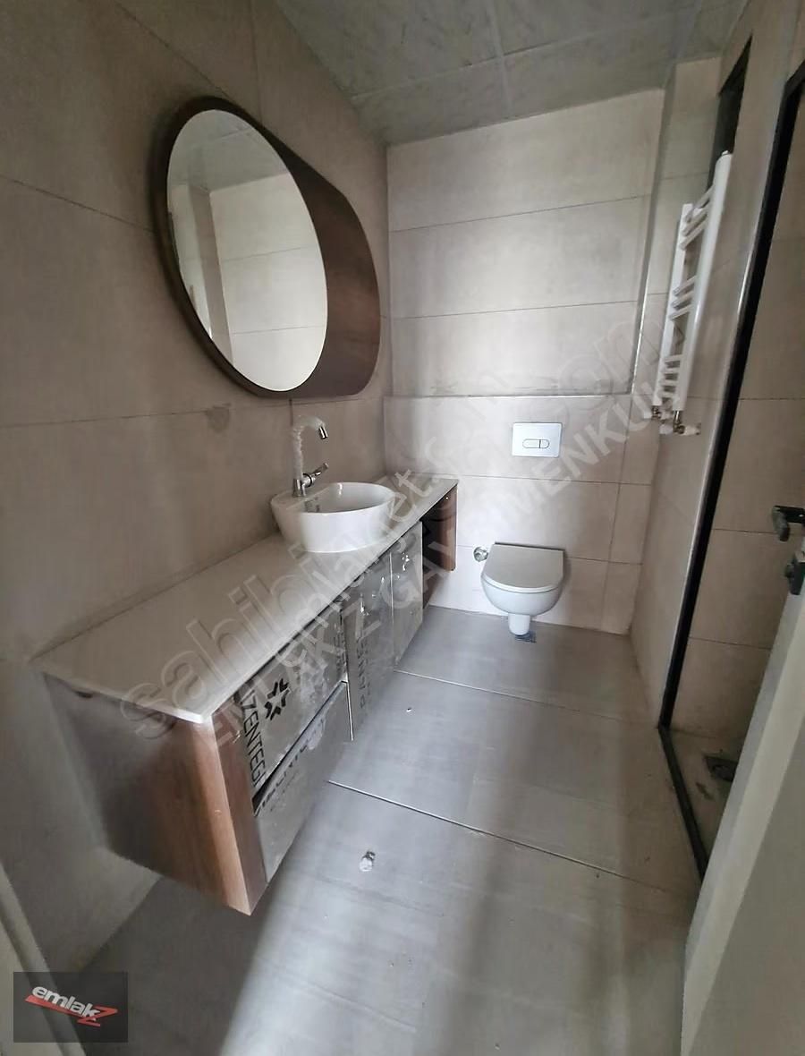 Emlak Z'den 乂 Akdeniz Mahallesin'de 乂site İçerisinde Kiralık 2+1 - Görsel 6