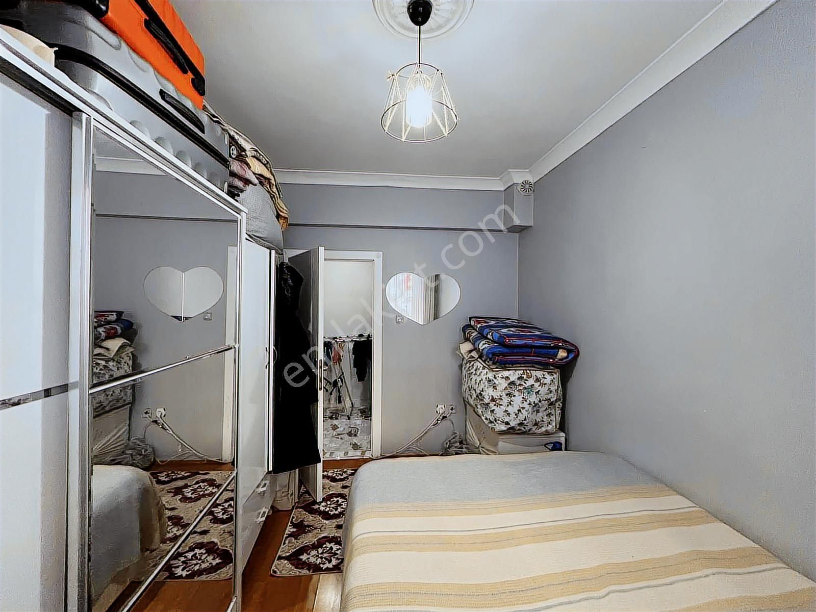 Beyoğlu'ndan Merkezi Lokasyonda Full Yapılı Balkonlu Satılık 2+1 - Görsel 6