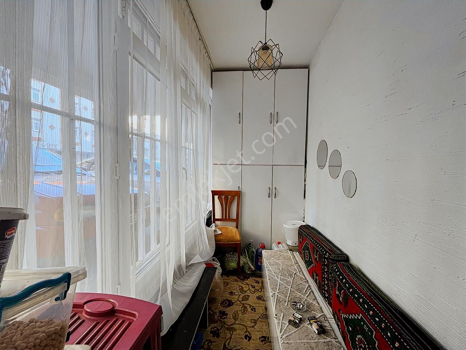 Beyoğlu'ndan Merkezi Lokasyonda Full Yapılı Balkonlu Satılık 2+1 - Görsel 19