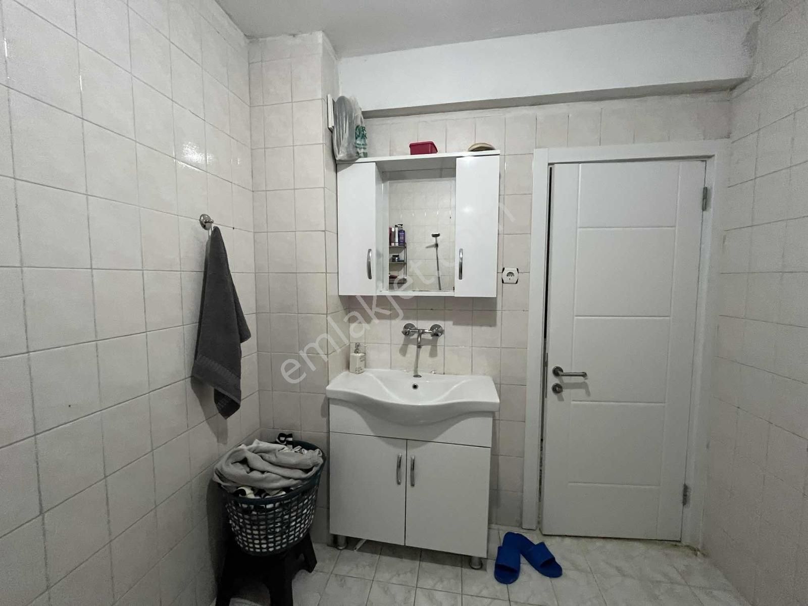 Beyoğlu'ndan Merkezi Lokasyonda Full Yapılı Balkonlu Satılık 2+1 - Görsel 15