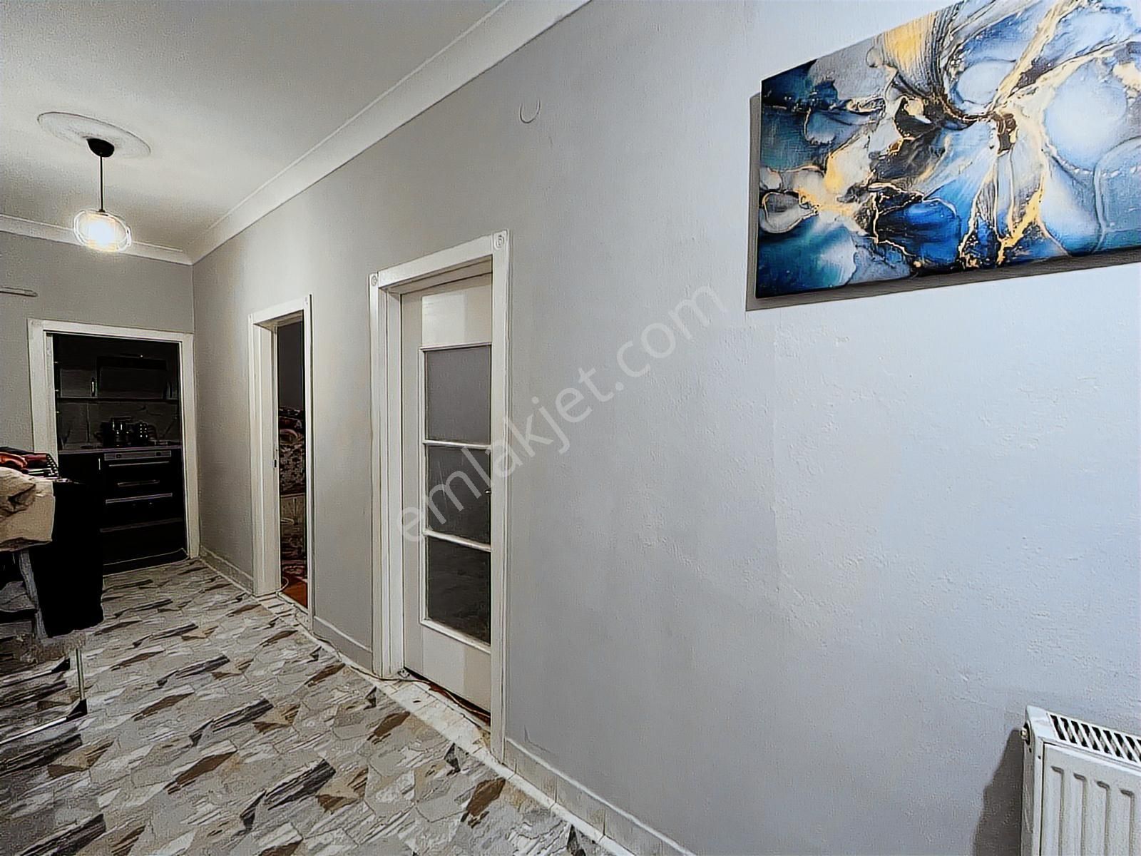 Beyoğlu'ndan Merkezi Lokasyonda Full Yapılı Balkonlu Satılık 2+1 - Görsel 24