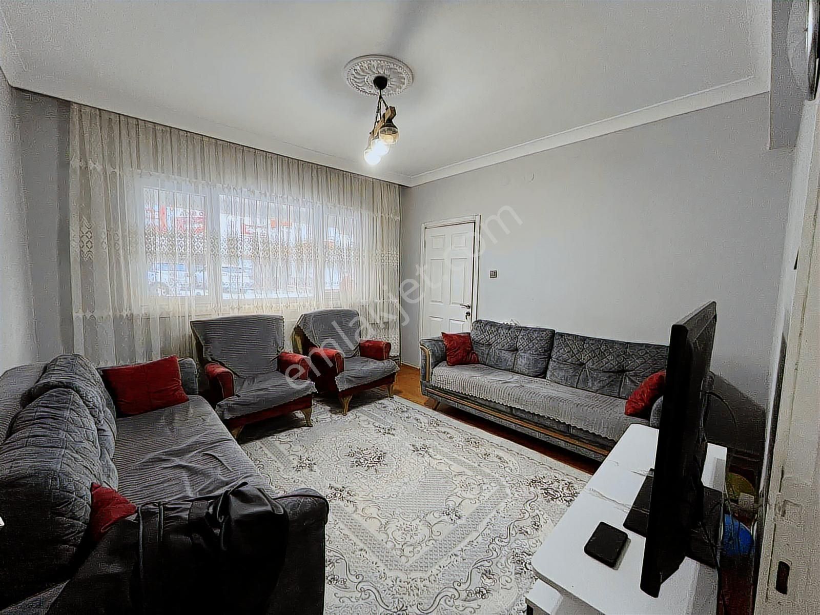 Beyoğlu'ndan Merkezi Lokasyonda Full Yapılı Balkonlu Satılık 2+1 - Görsel 7